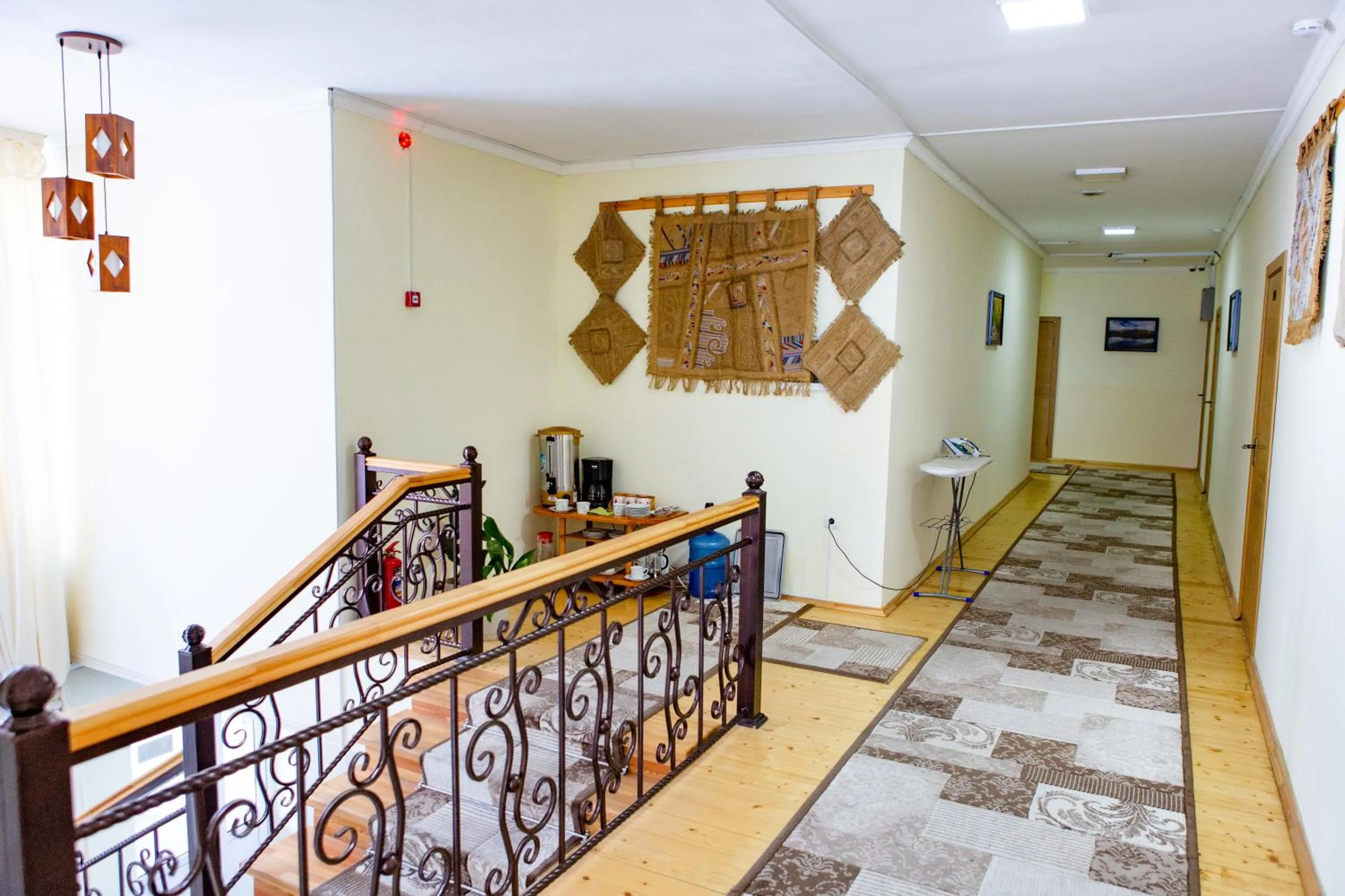 Area and facilities in TES Hotel