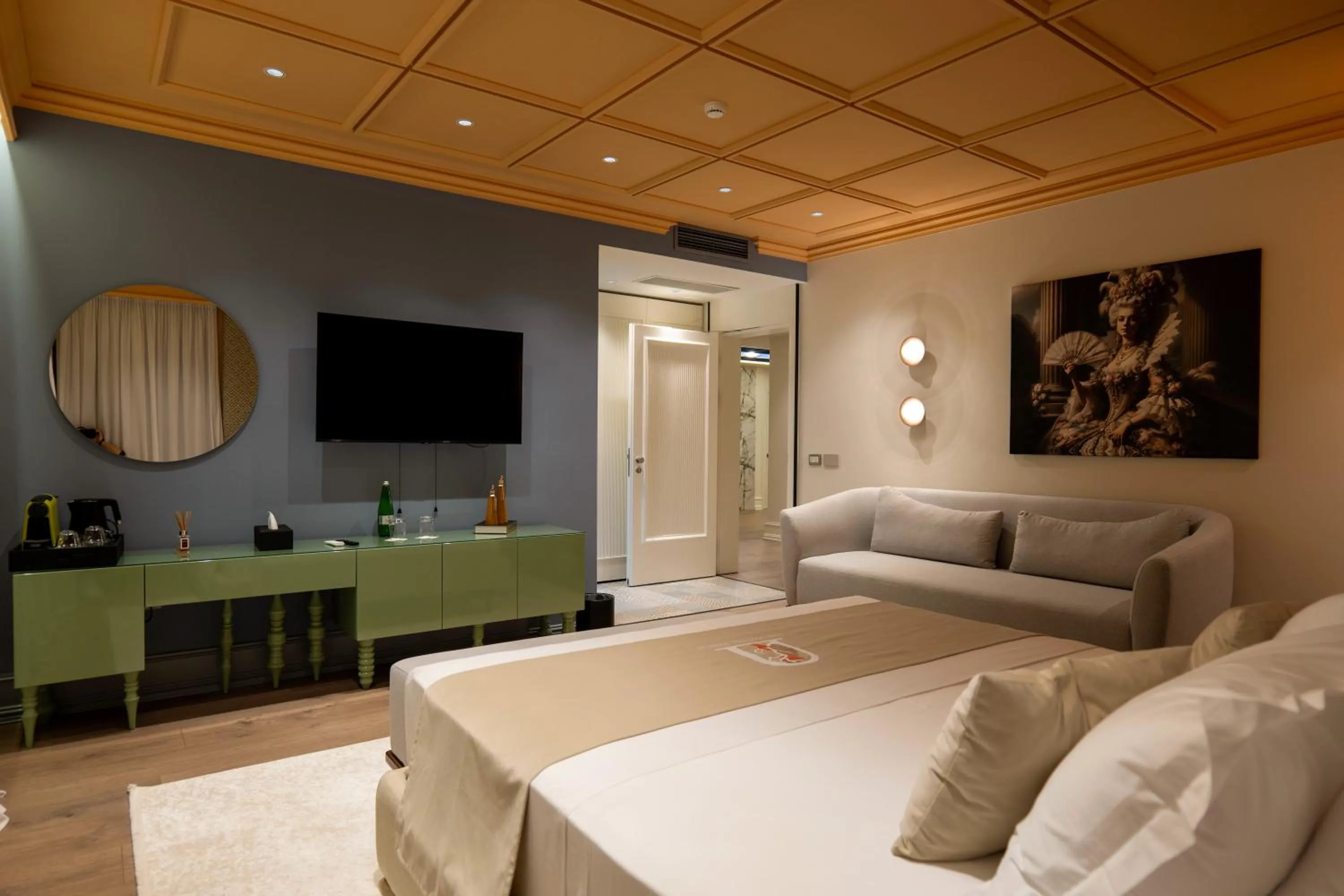 The Collector Hotel Boutique