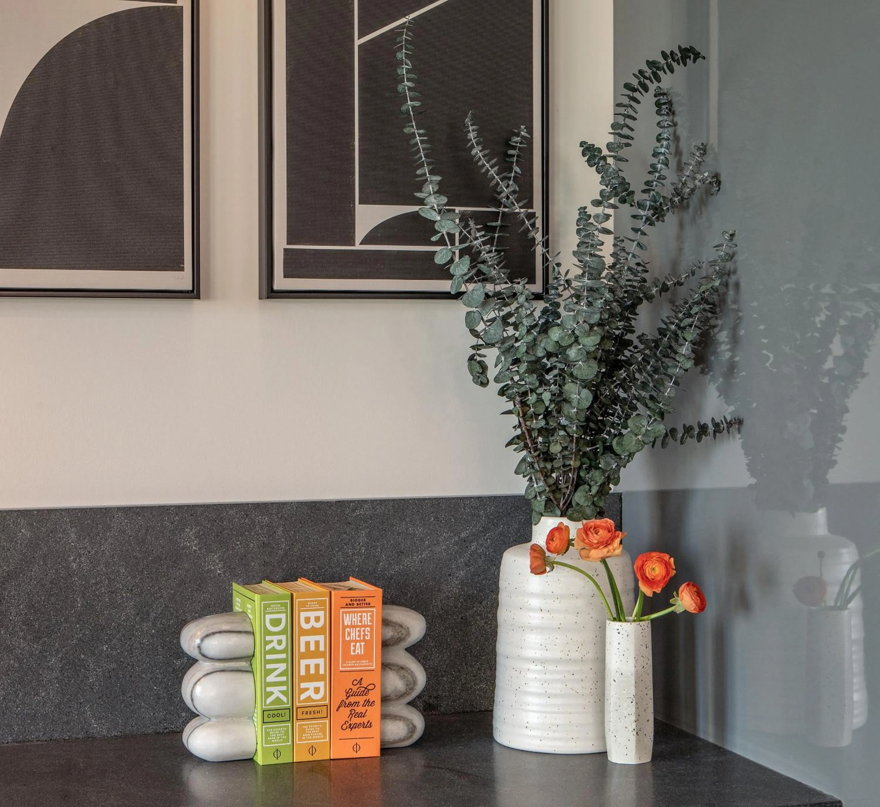 Decorative detail in The Weldon Hotel