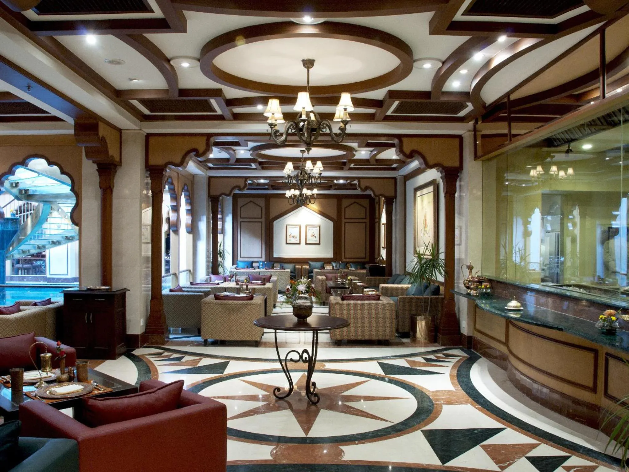 Lobby or reception in Avari Lahore Hotel