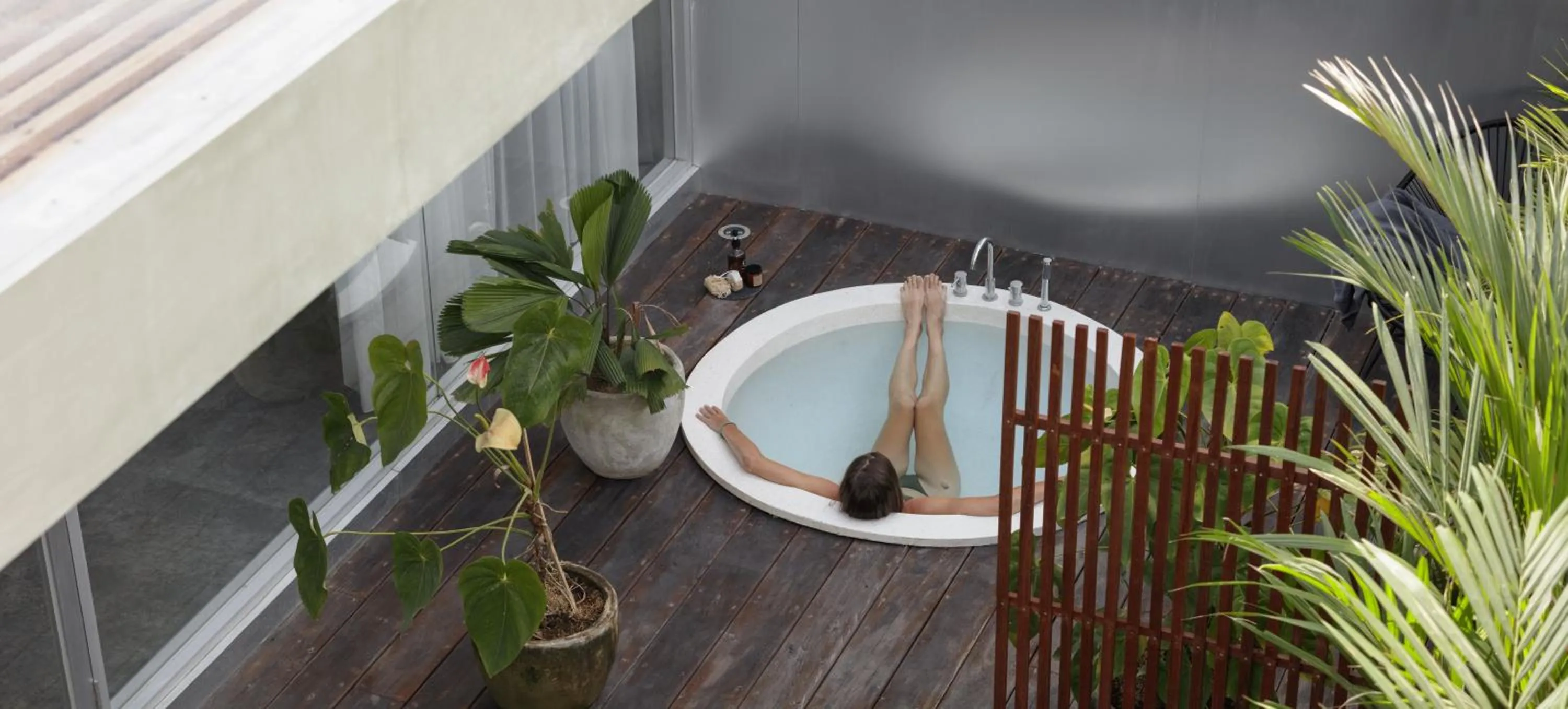 Hot Tub in Unit Space Village