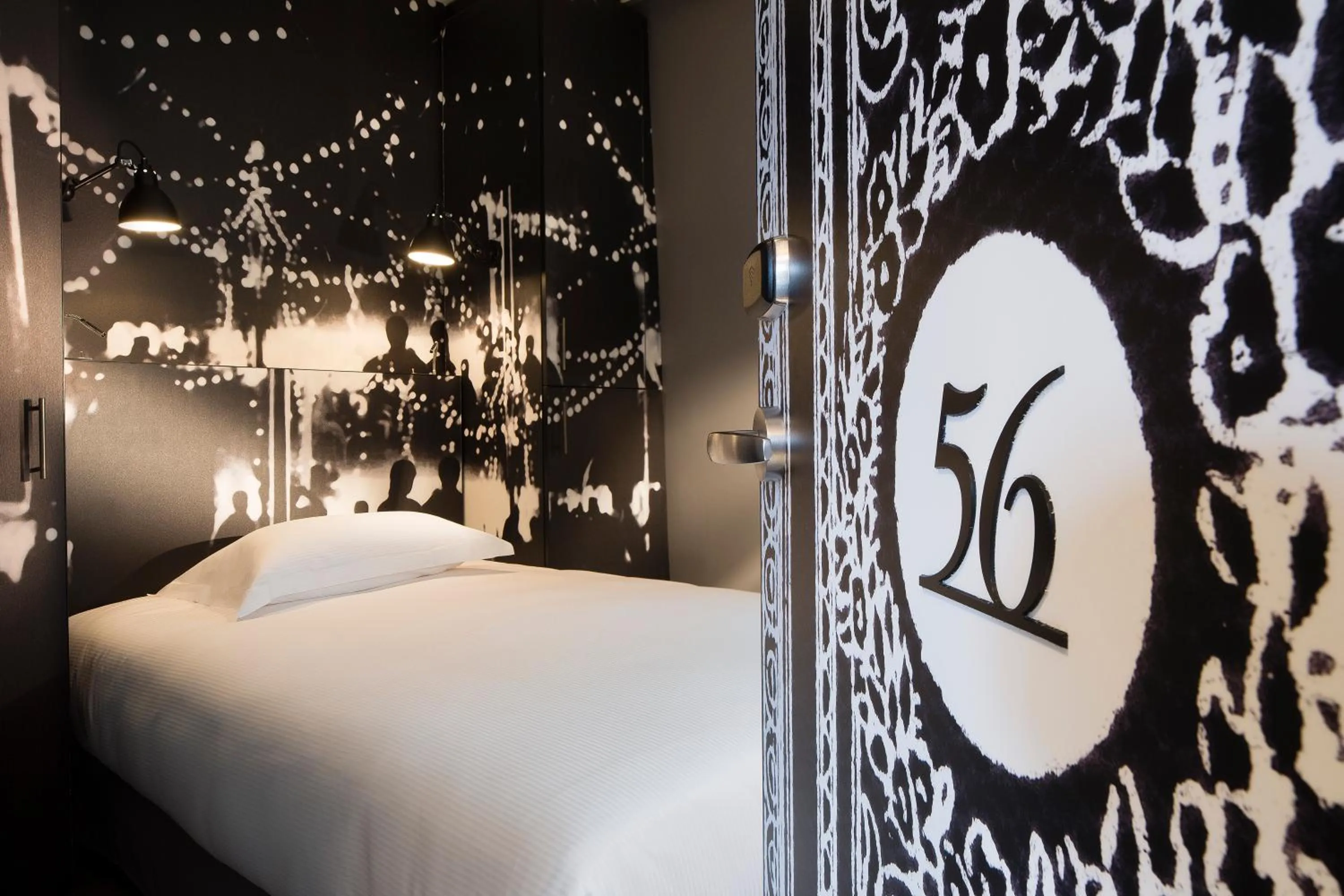 Bed in Hotel L’Antoine