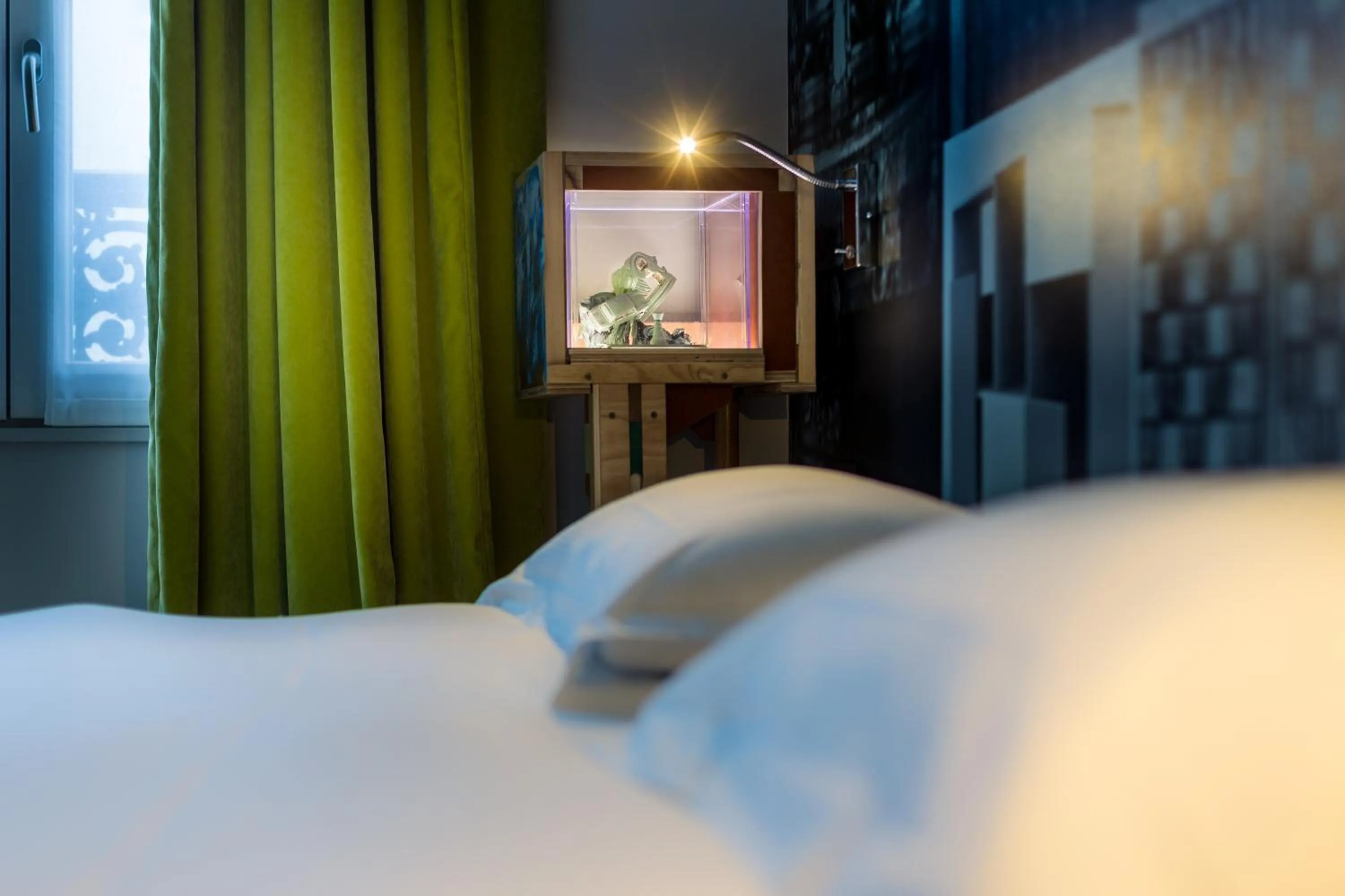 Decorative detail, Bed in Hotel L’Antoine