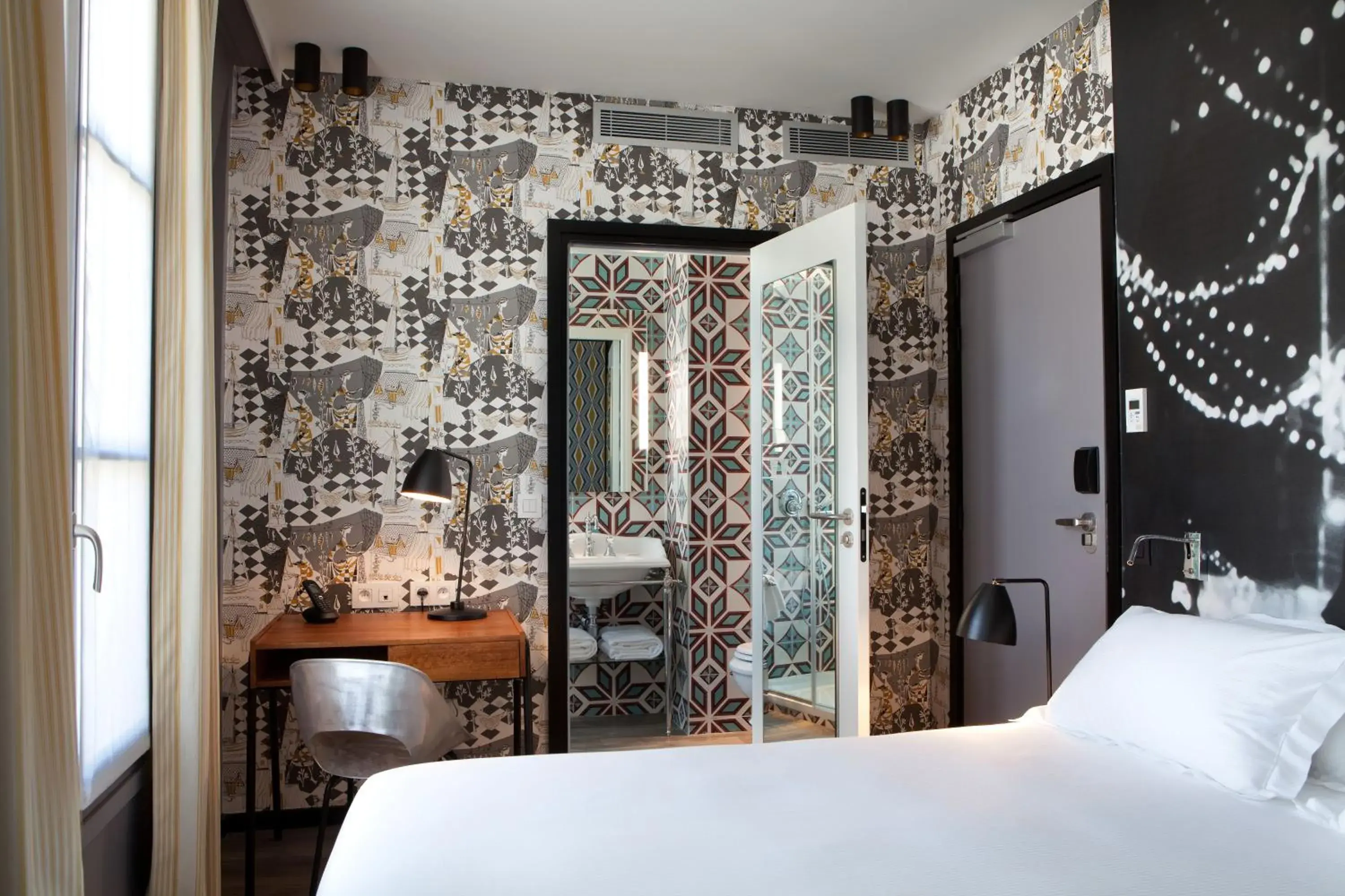 Bed in Hotel L’Antoine Bed in Hotel L’Antoine