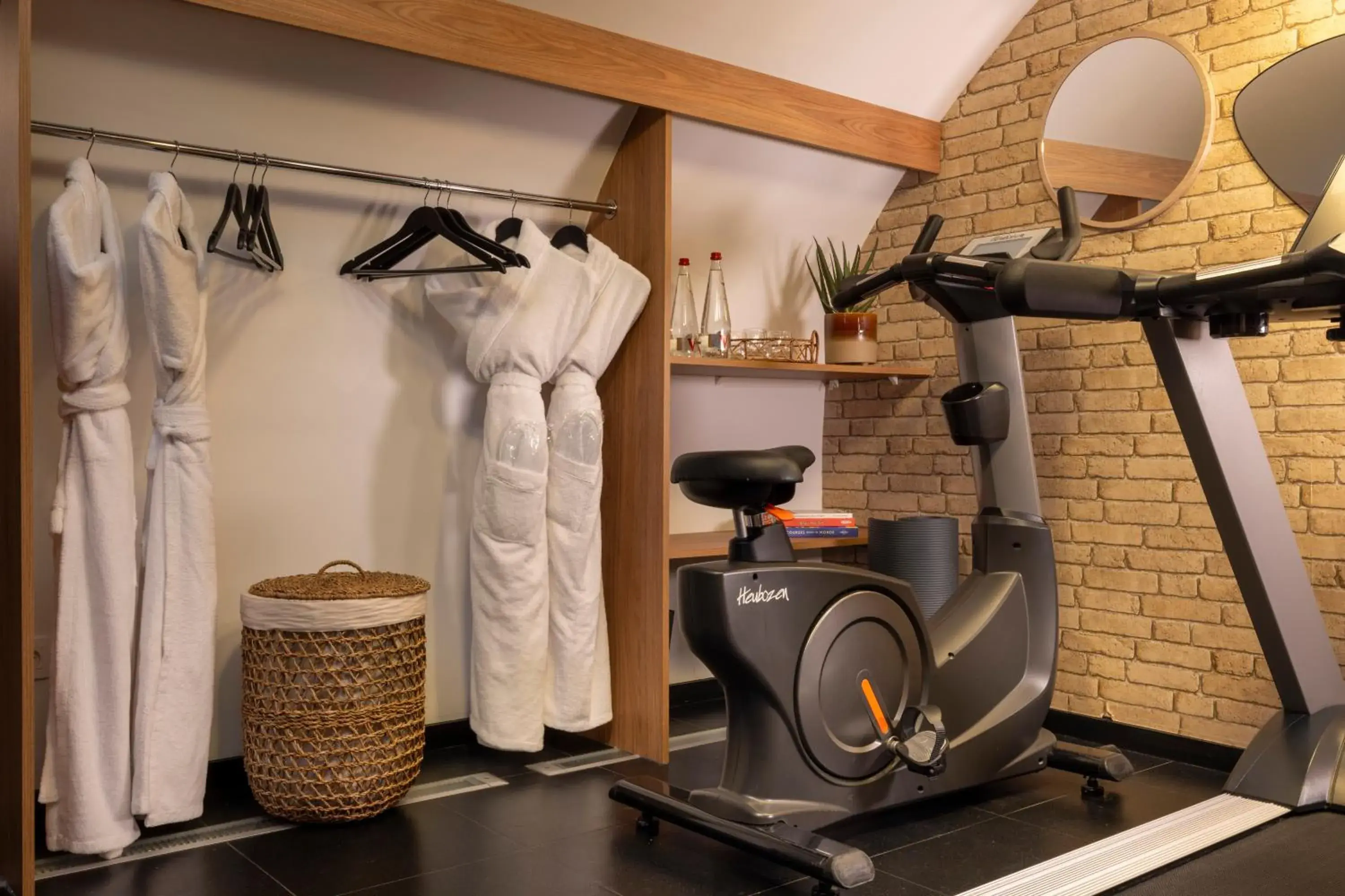 Fitness centre/facilities in Hotel L’Antoine Fitness centre/facilities in Hotel L’Antoine