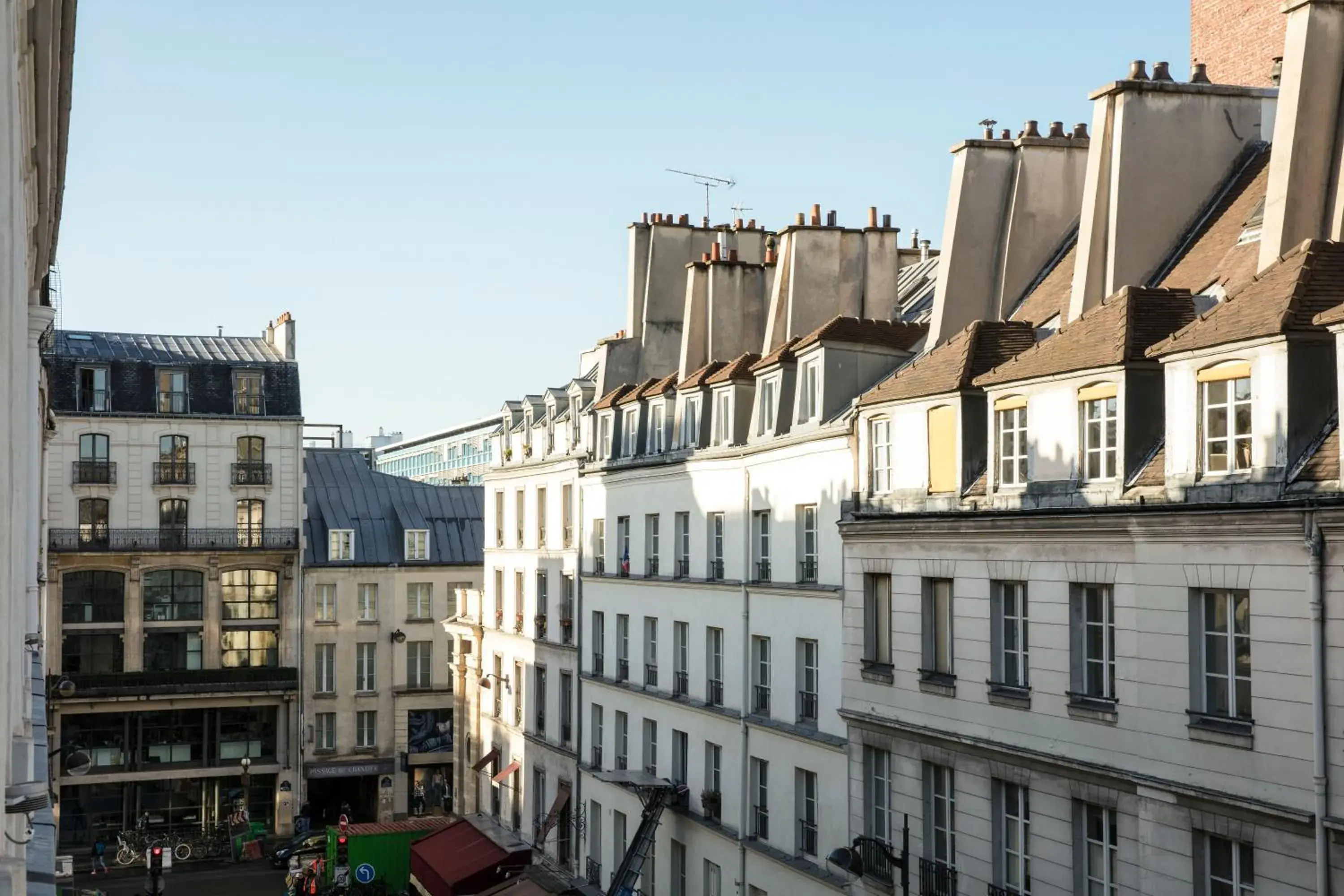 Street view in Hotel L’Antoine Street view in Hotel L’Antoine