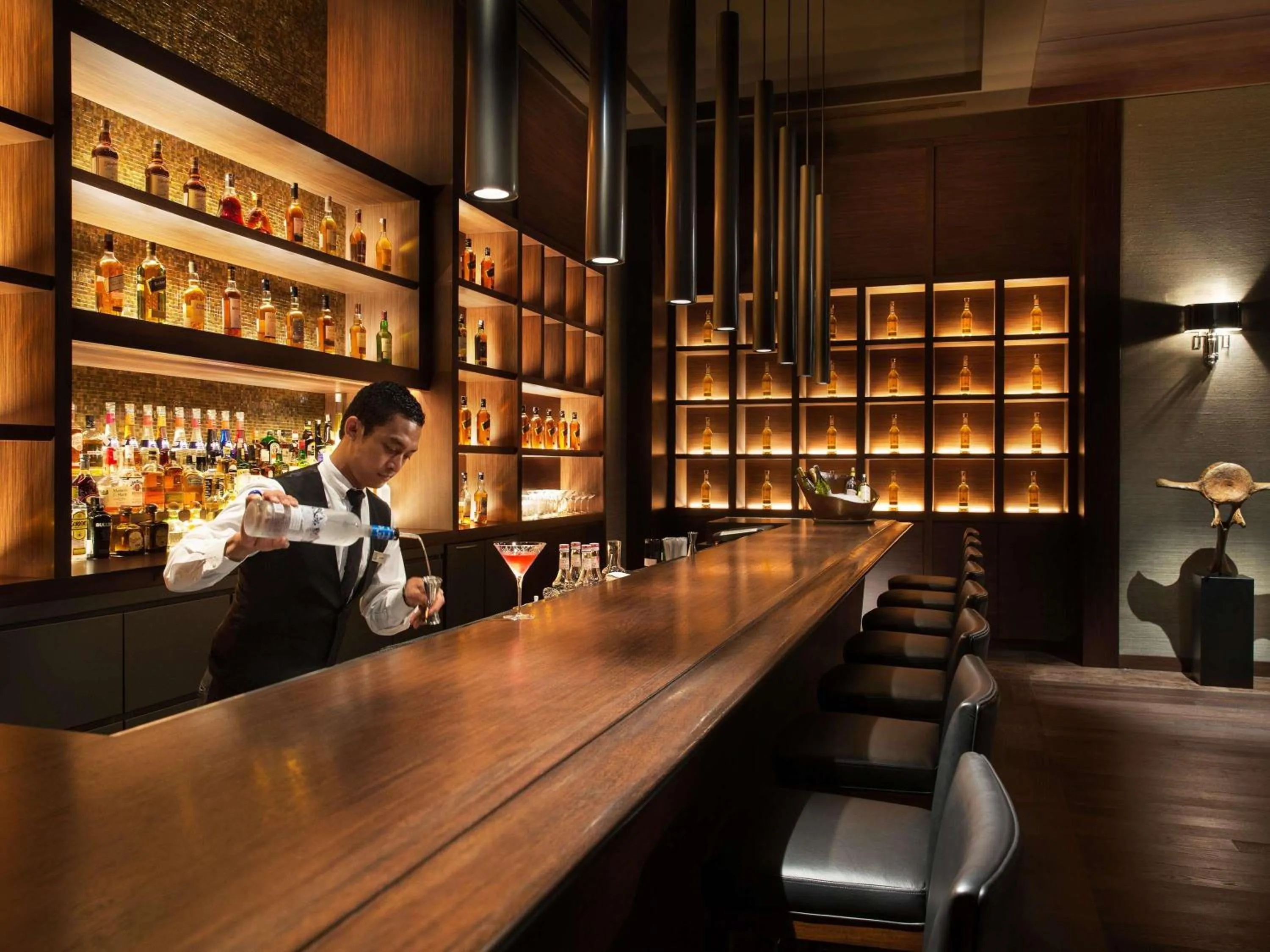 Lounge or bar in Fairmont Jakarta