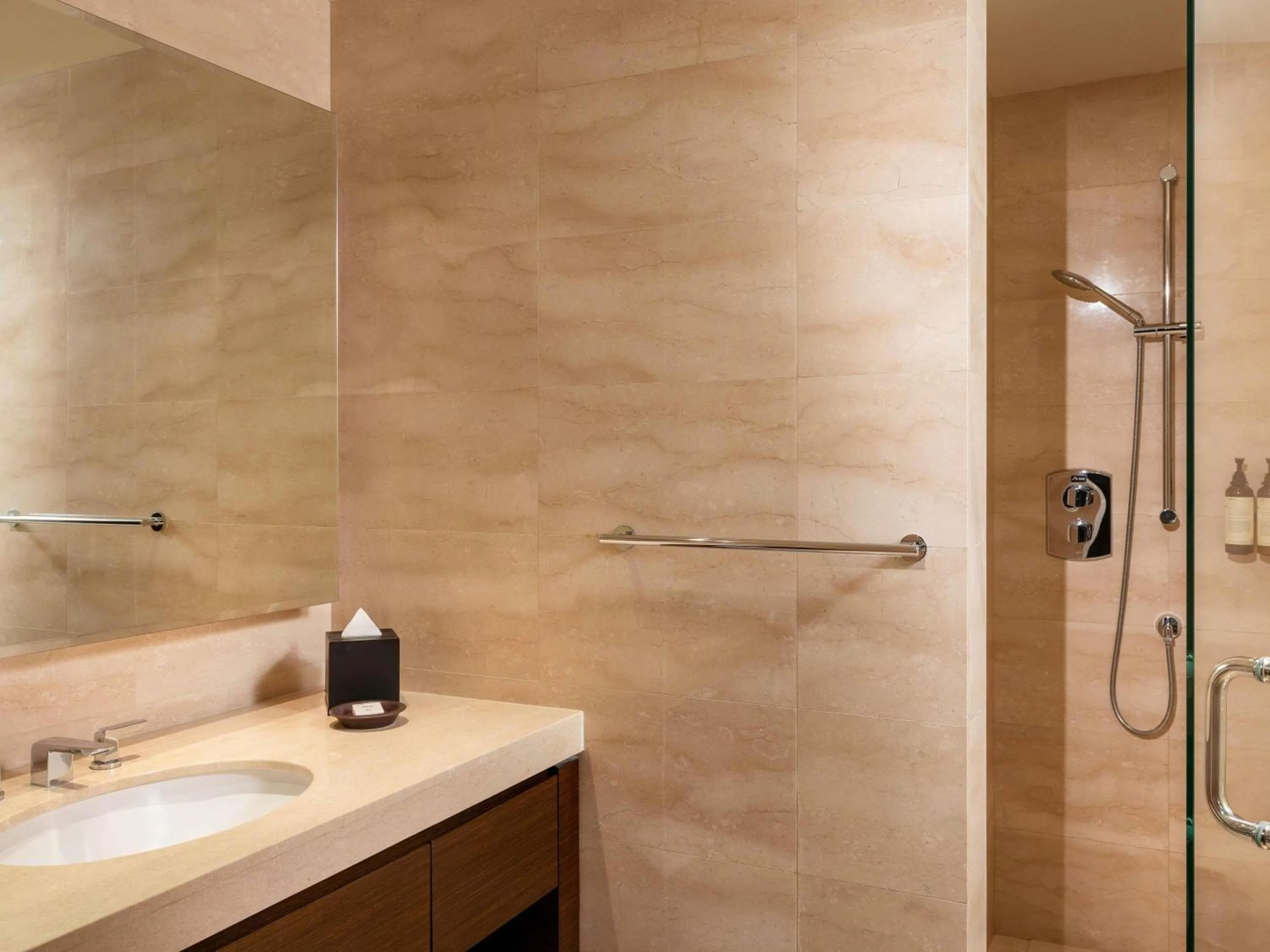 Bedroom in Fairmont Jakarta