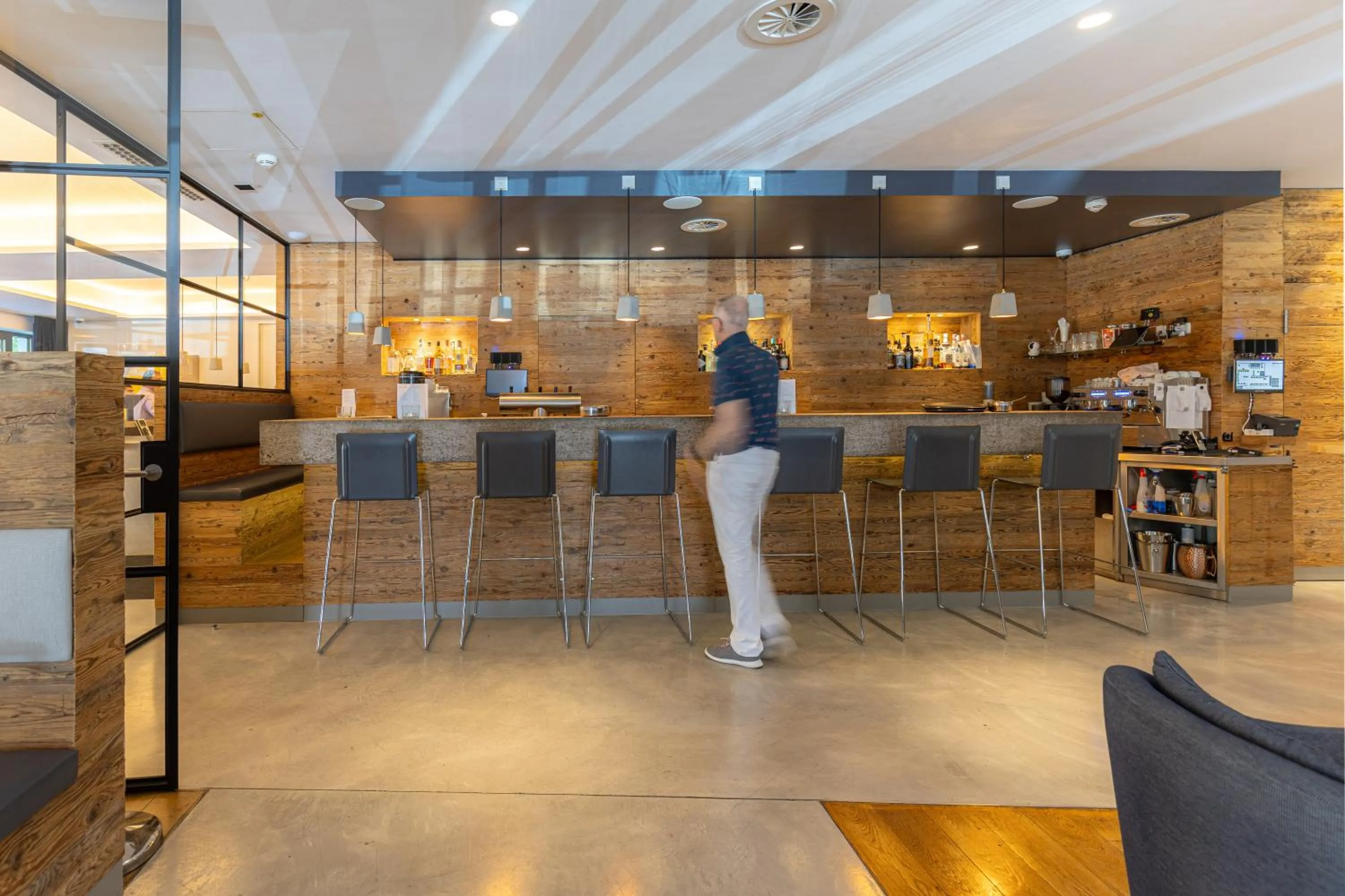 Lounge or bar in Bayer 89 Vi Vadi Hotel