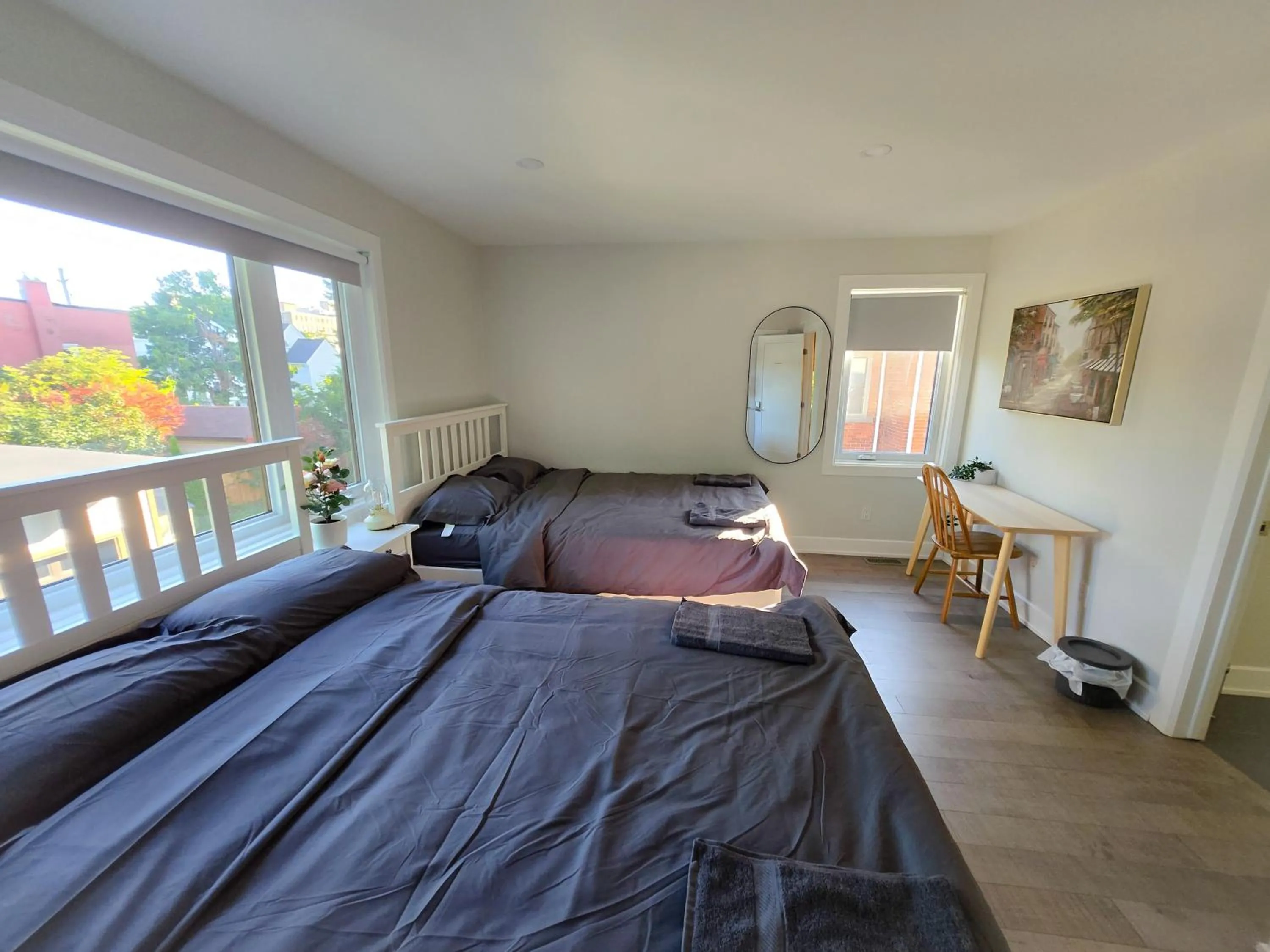 Bed in Byward-Market Luxury GuestHouse