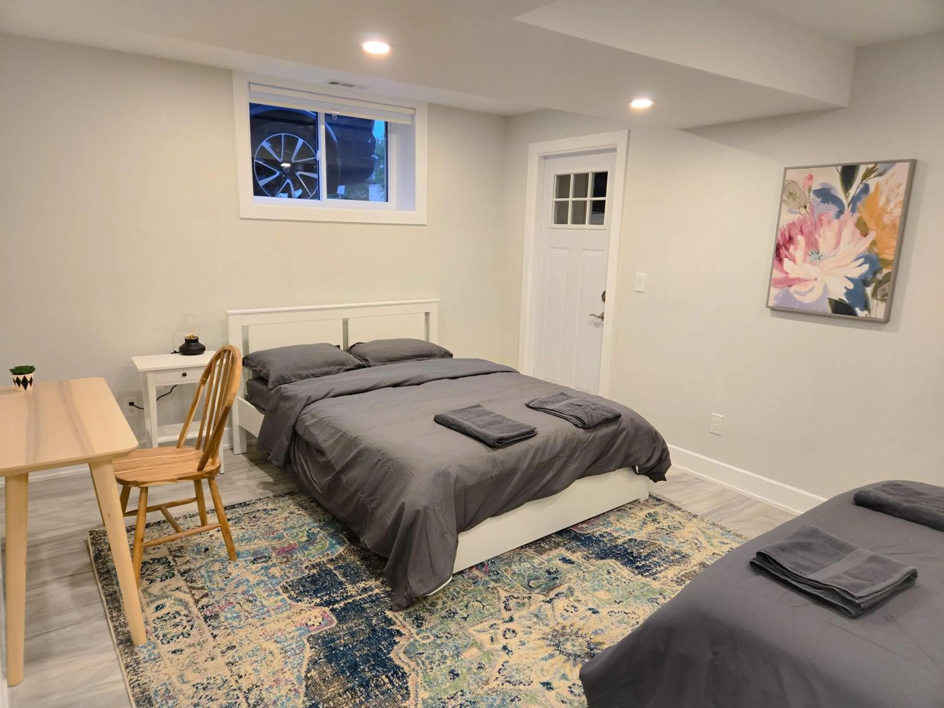 Bed in Byward-Market Luxury GuestHouse