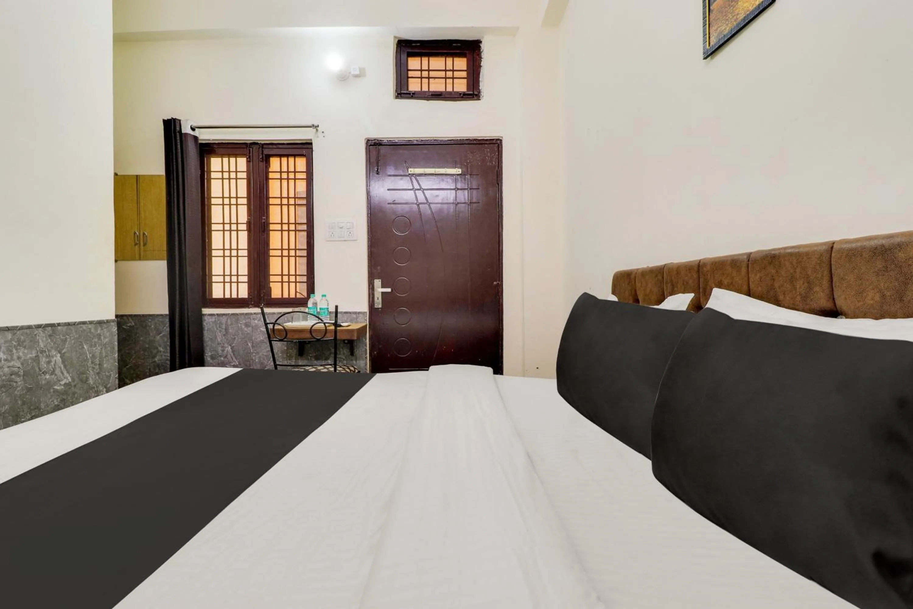Bedroom, Bed in Hotel O Second Home Residency