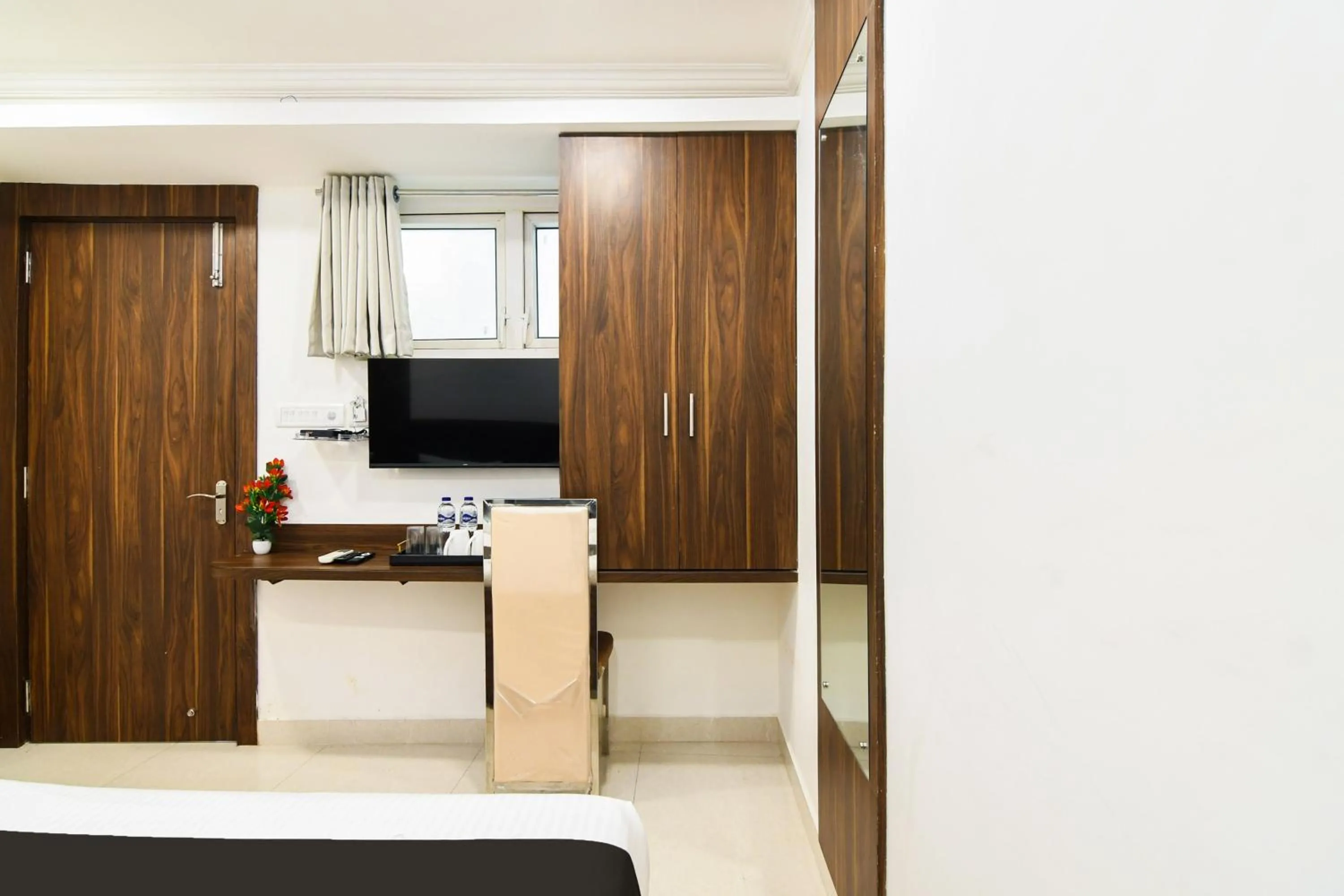 Bedroom, Bed in Super Hotel O Eminent Hotel