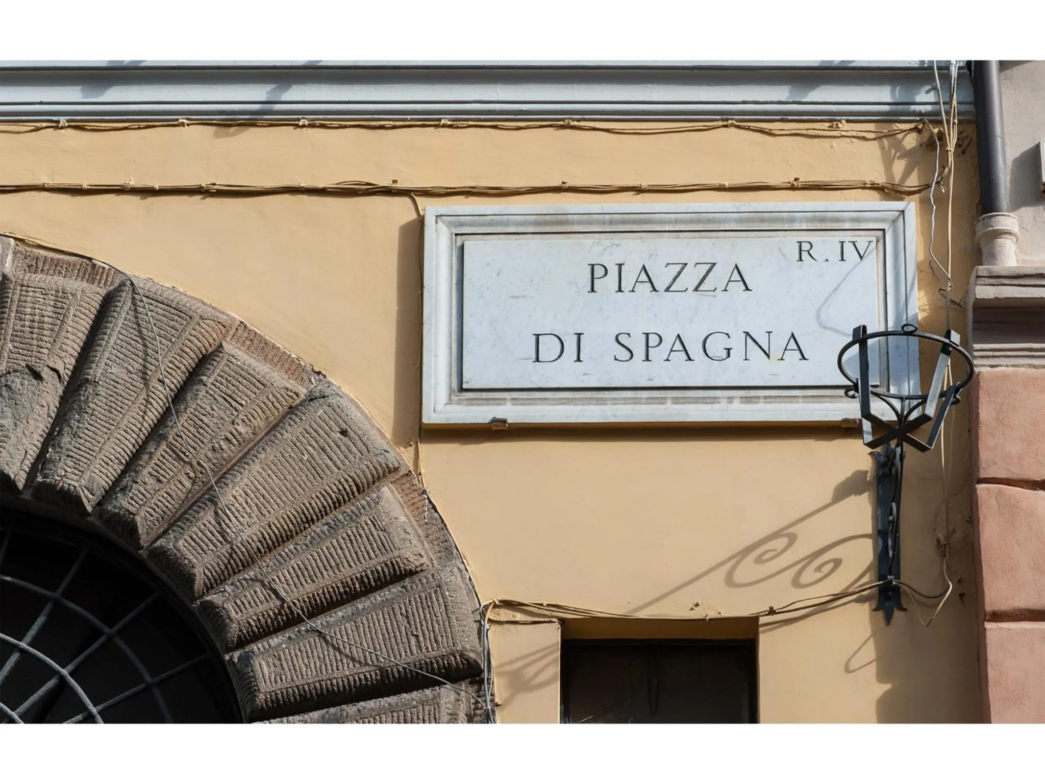 Facade/entrance in Suite Spagna 29