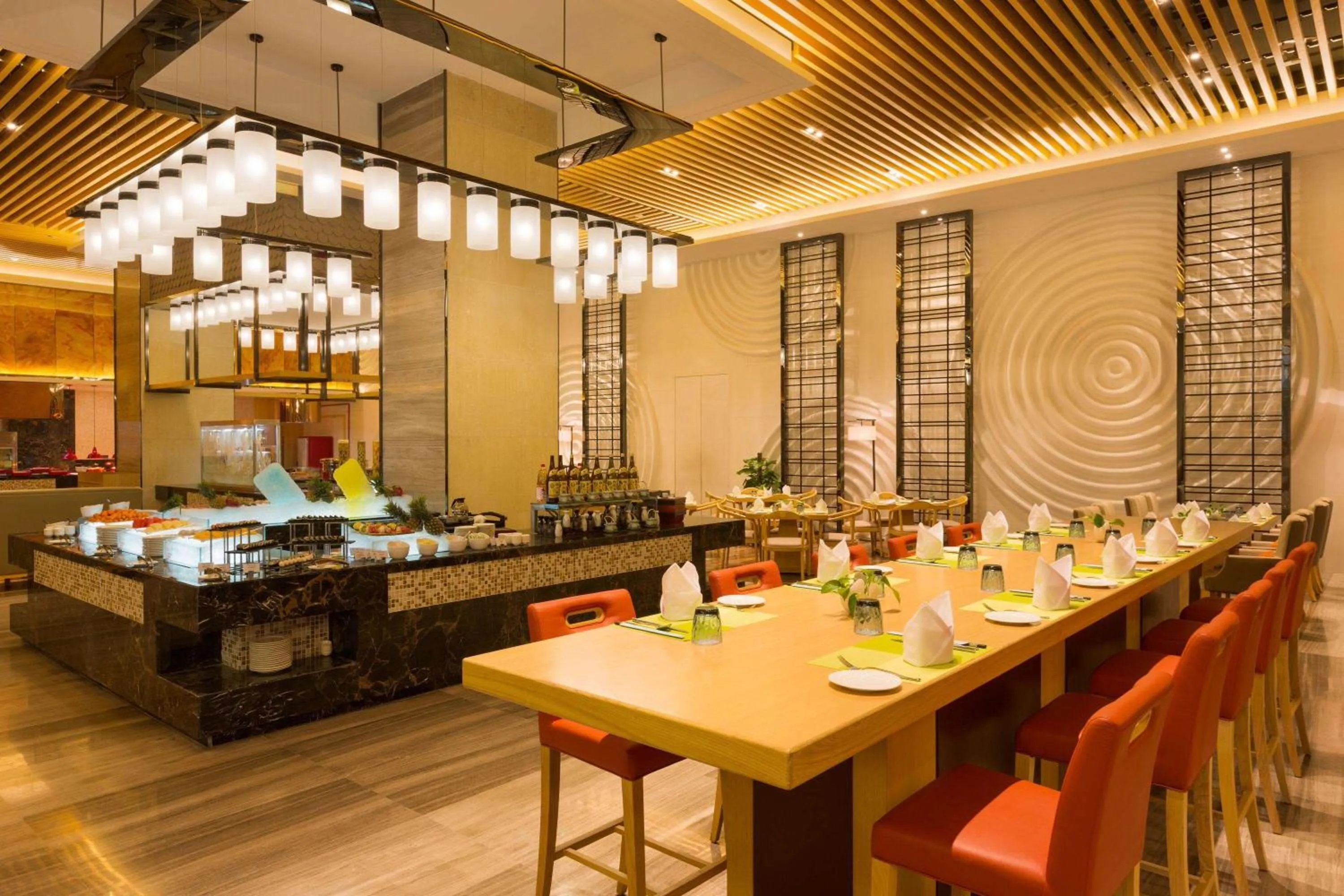 Restaurant/places to eat in Wyndham Chongqing Yuelai