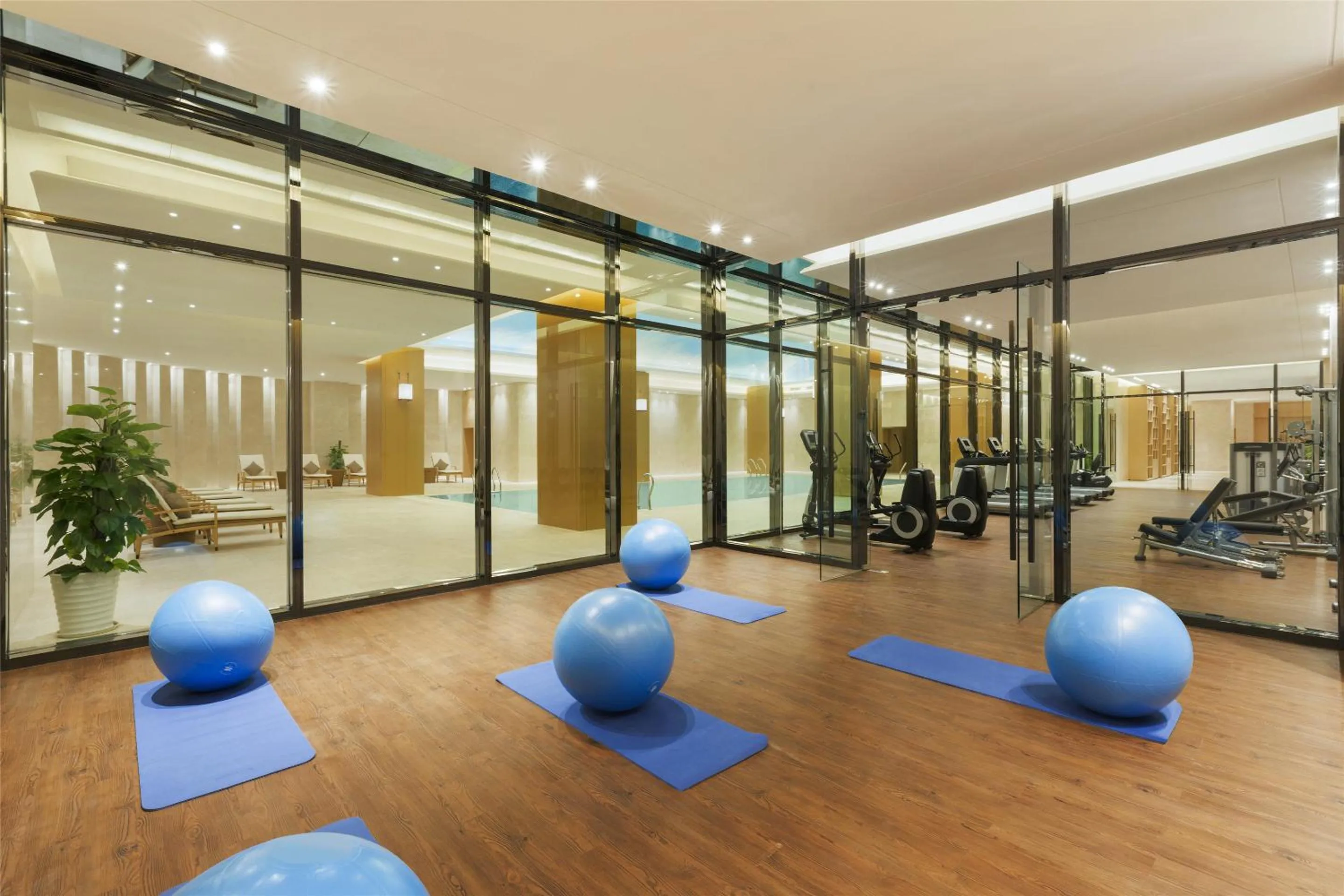 Fitness centre/facilities in Wyndham Chongqing Yuelai