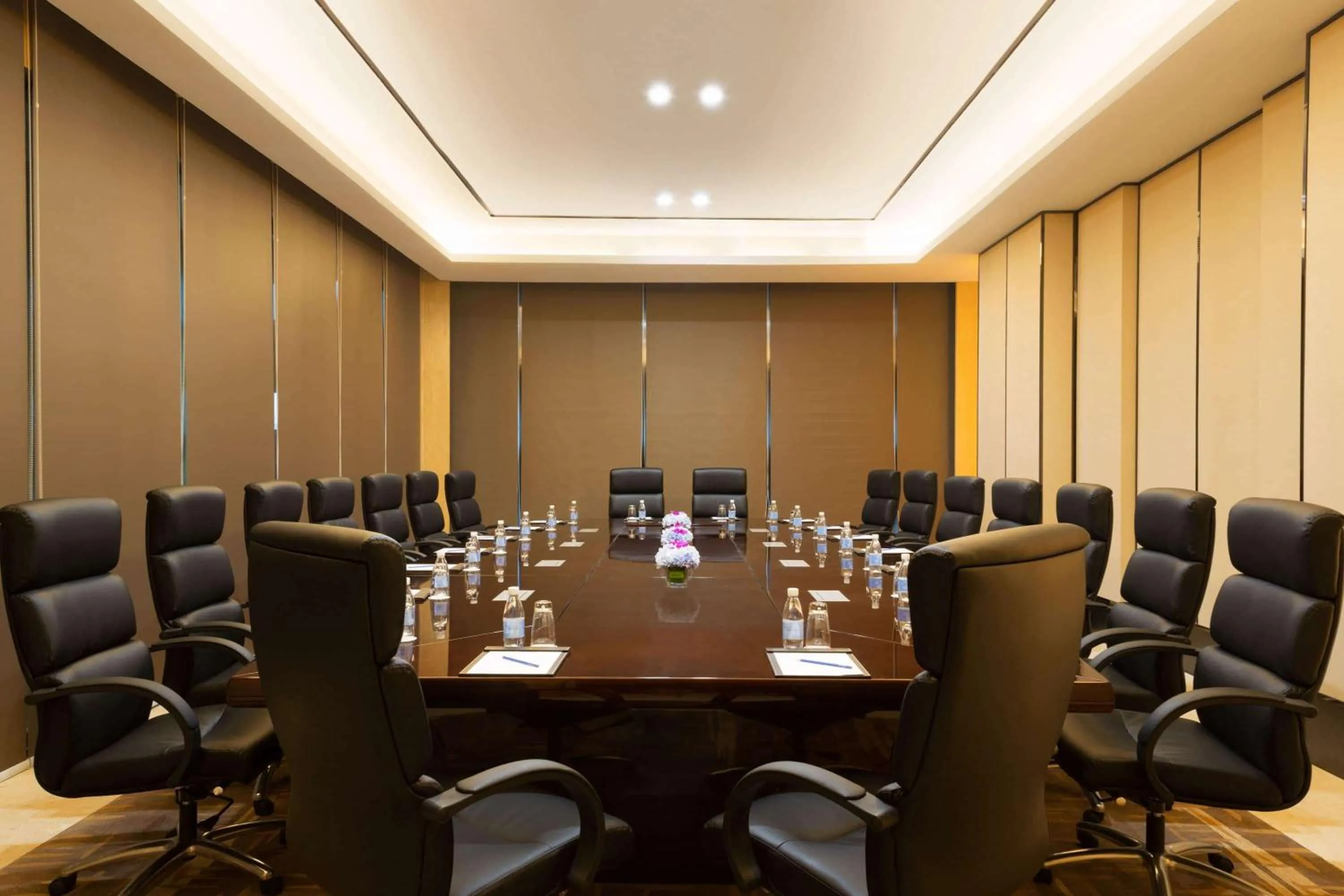 Meeting/conference room in Wyndham Chongqing Yuelai