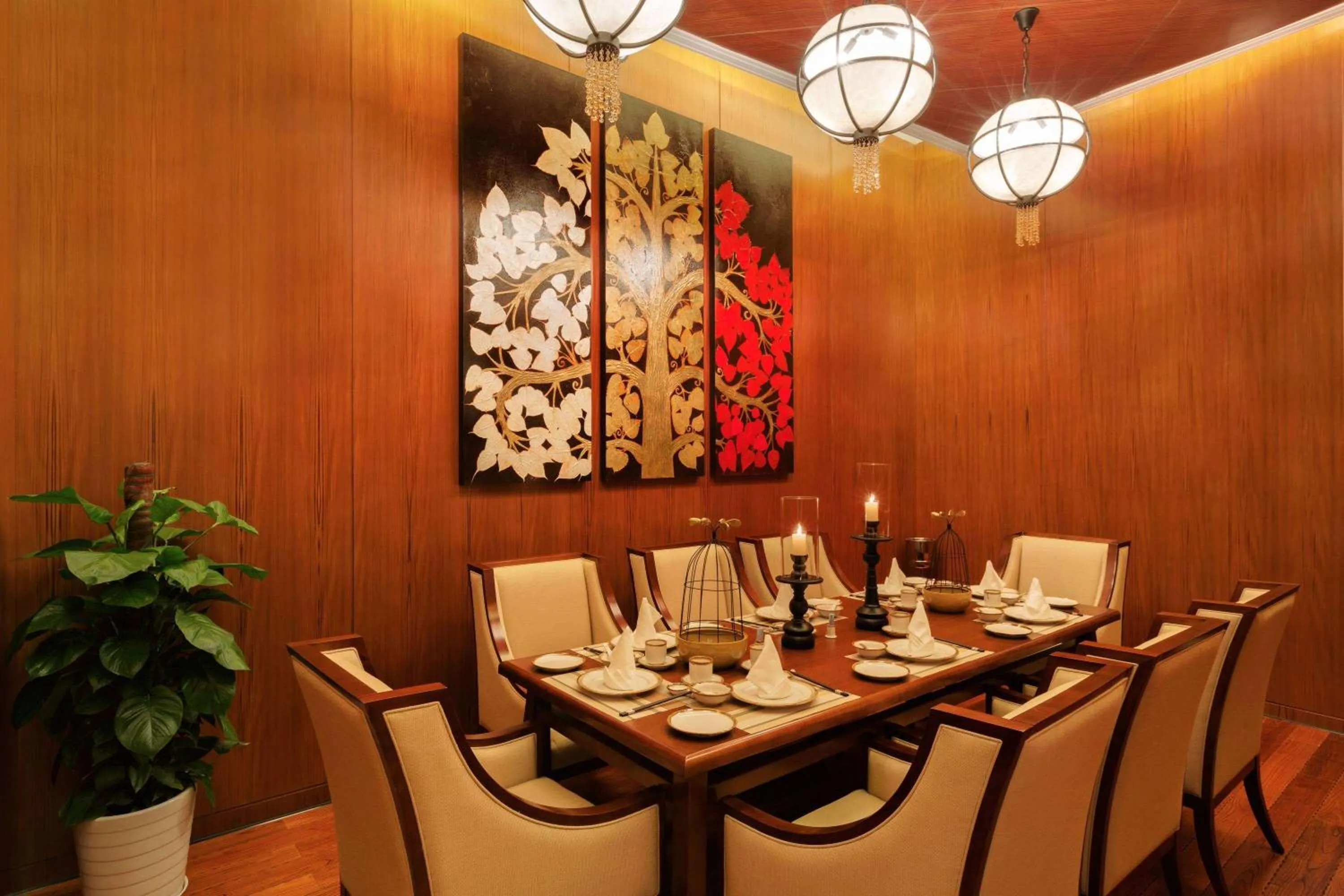 Restaurant/places to eat in Wyndham Chongqing Yuelai