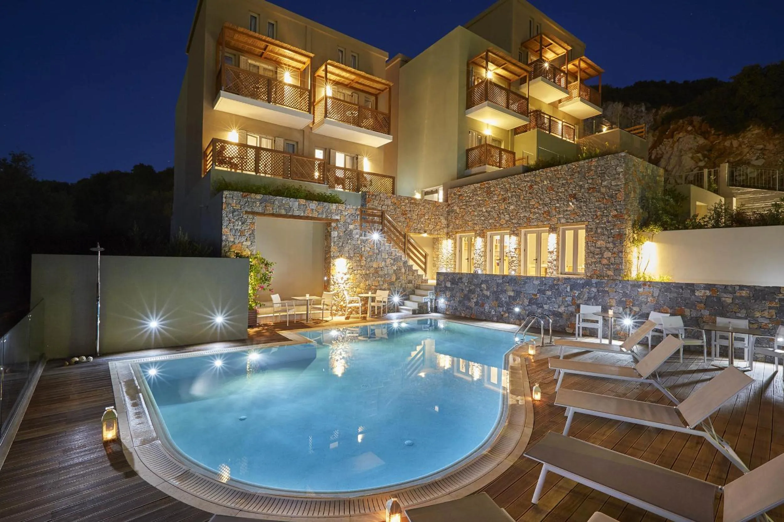 Night in Mystery Skiathos Luxury Residence