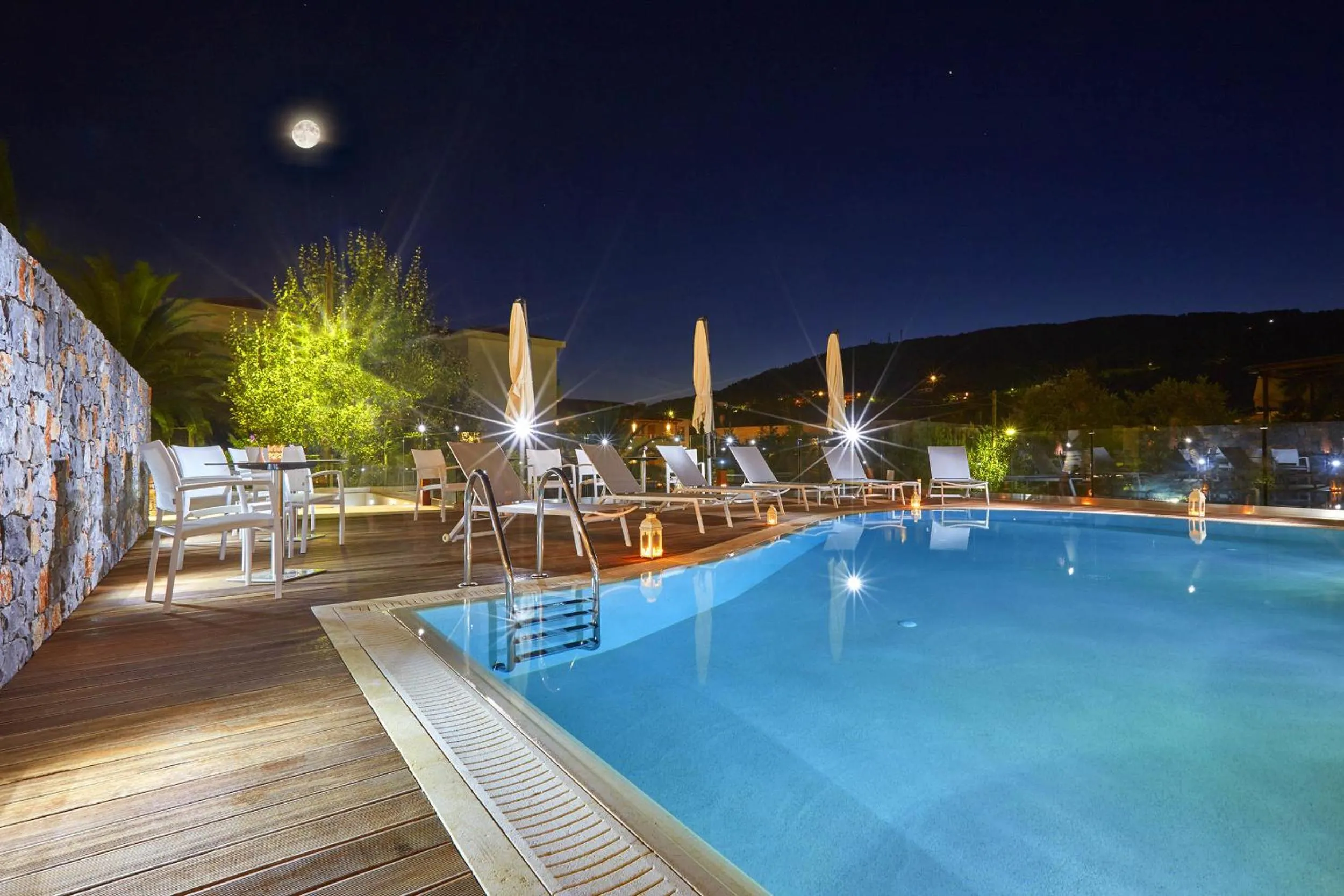 Night in Mystery Skiathos Luxury Residence