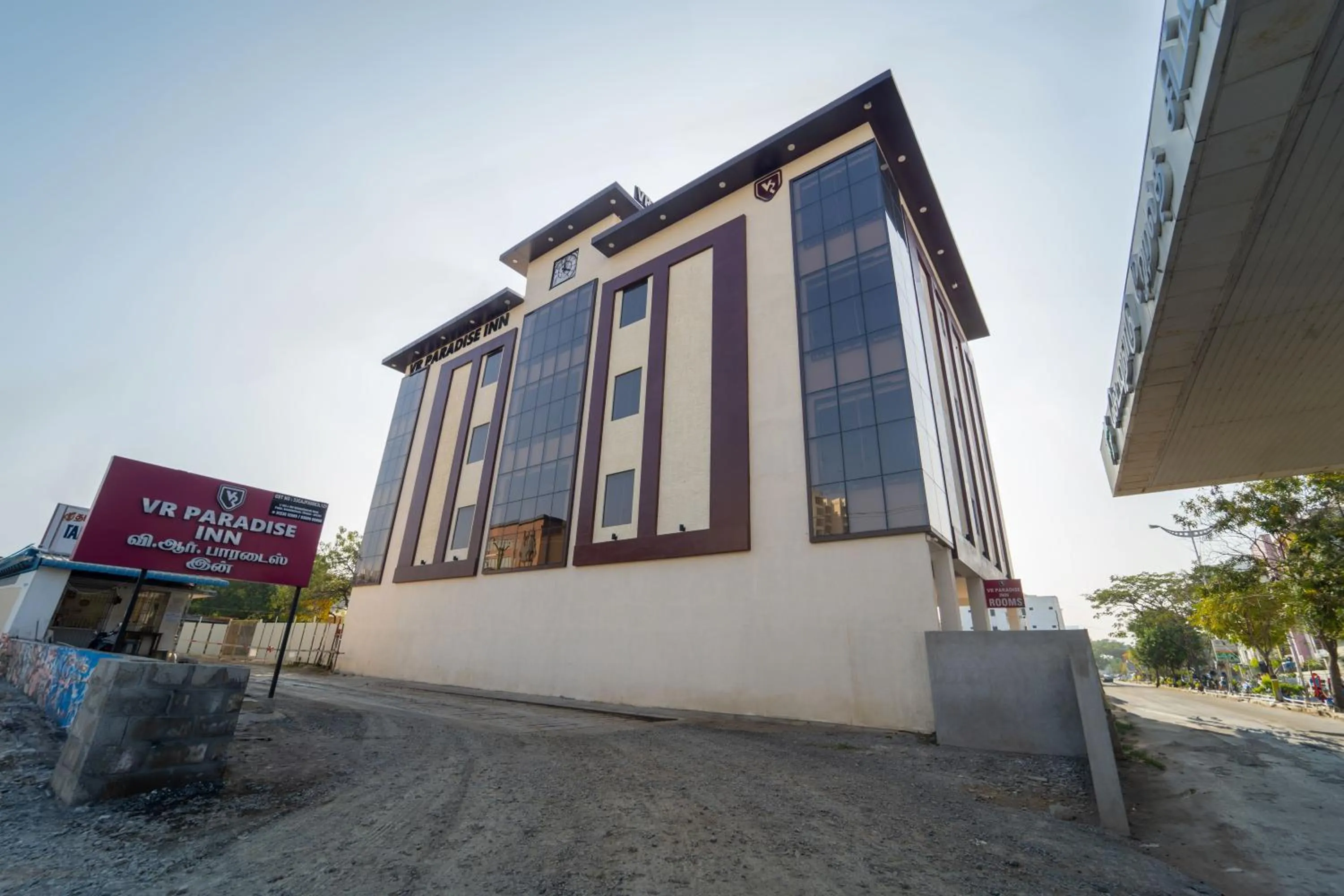 Property building in VR Paradise - Near SIPCOT Chennai OMR