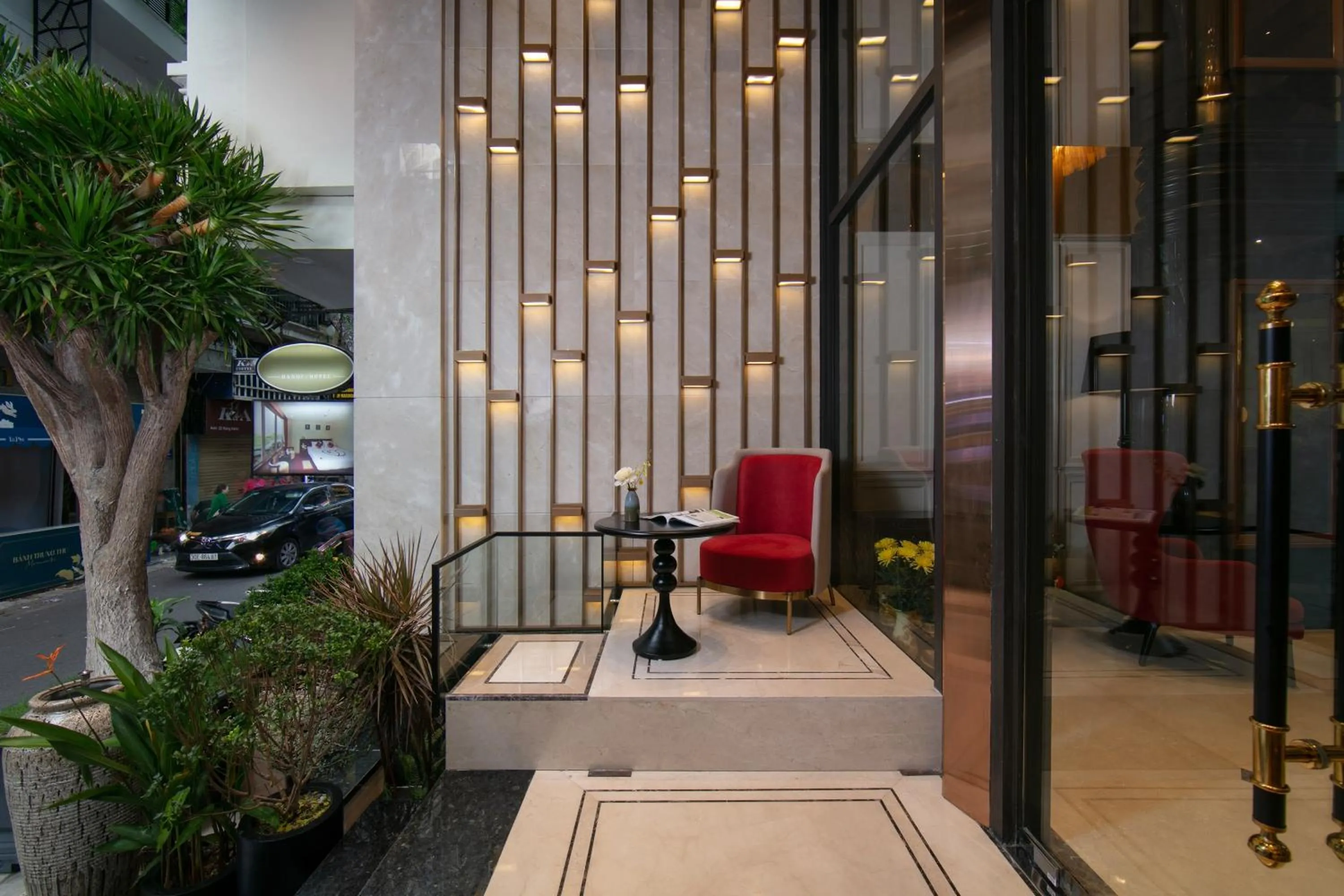 Seating area in Le Premier Hotel & Rooftop Bar