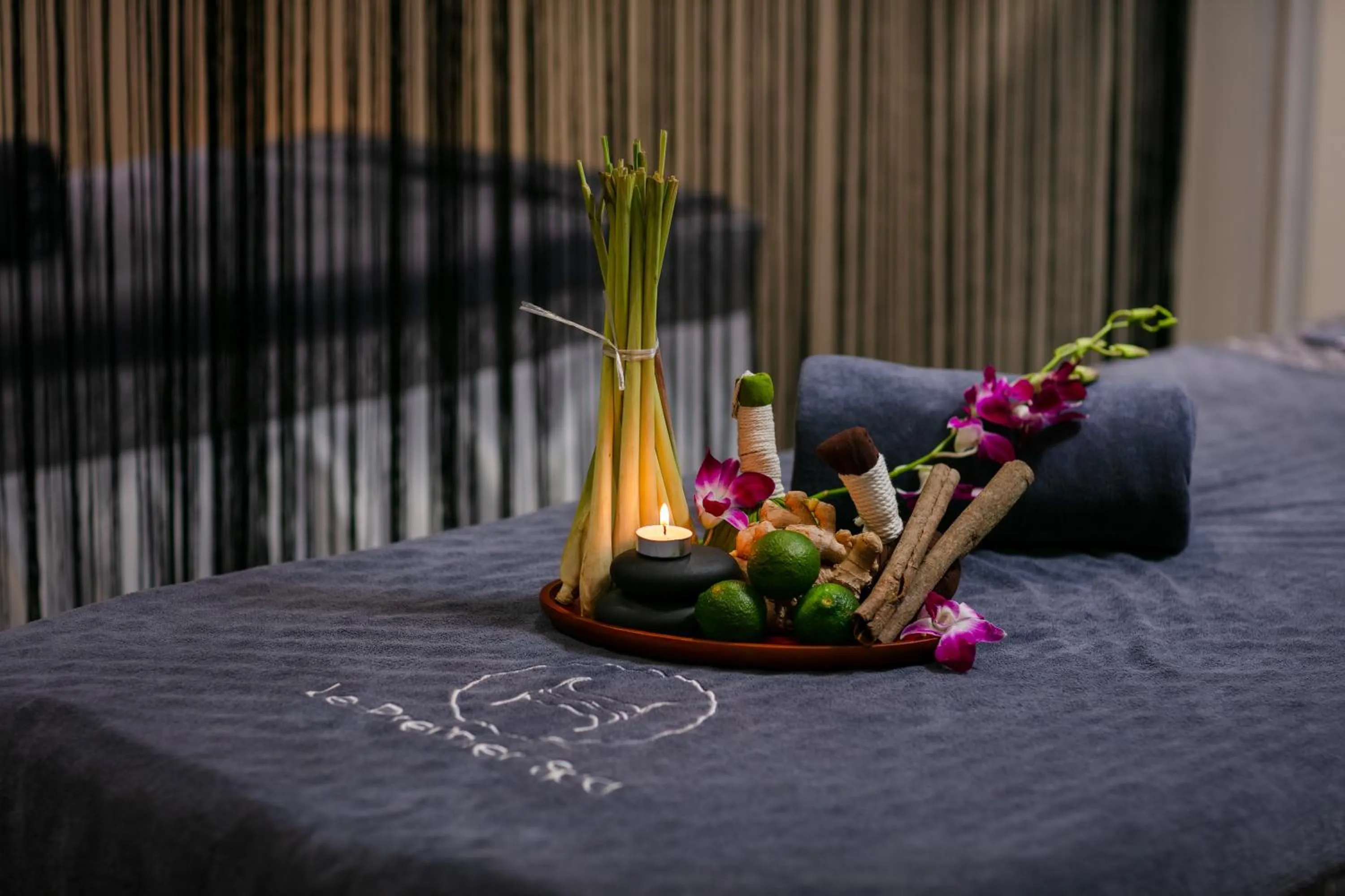 Spa and wellness centre/facilities in Le Premier Hotel & Rooftop Bar