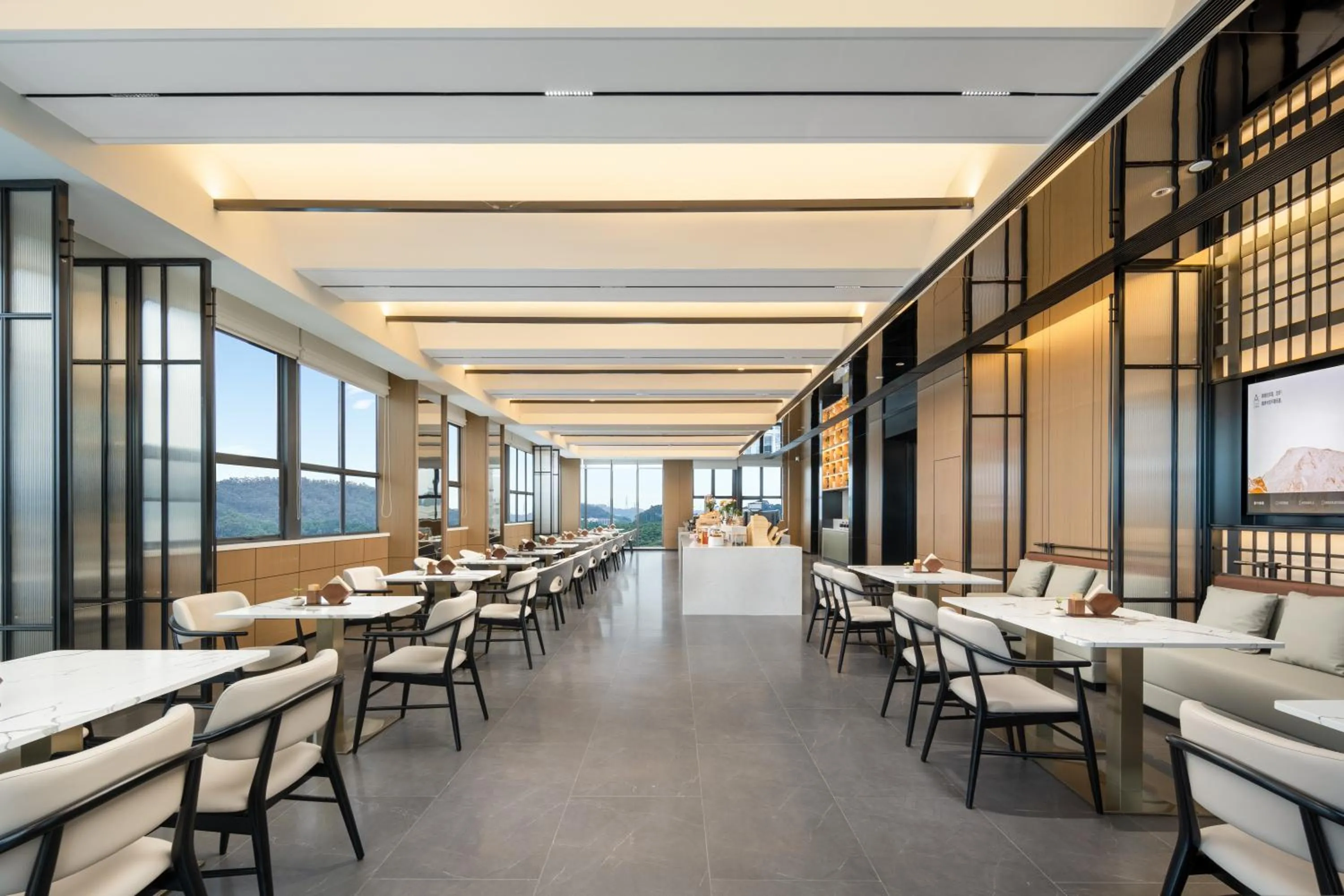 Atour Hotel Dongguan Huangjiang Xingguang Road