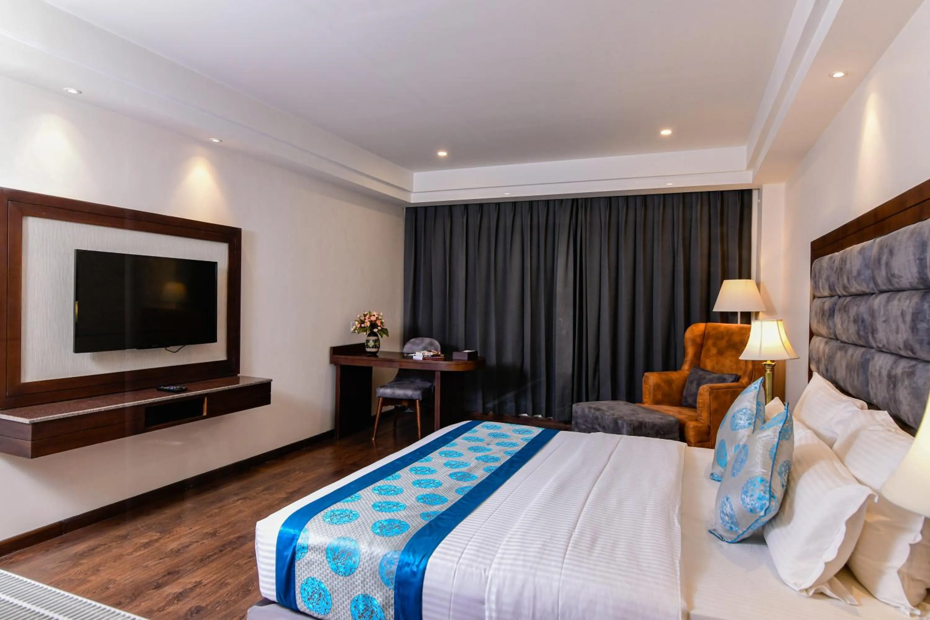 Bedroom, Bed in Tsokar Retreat