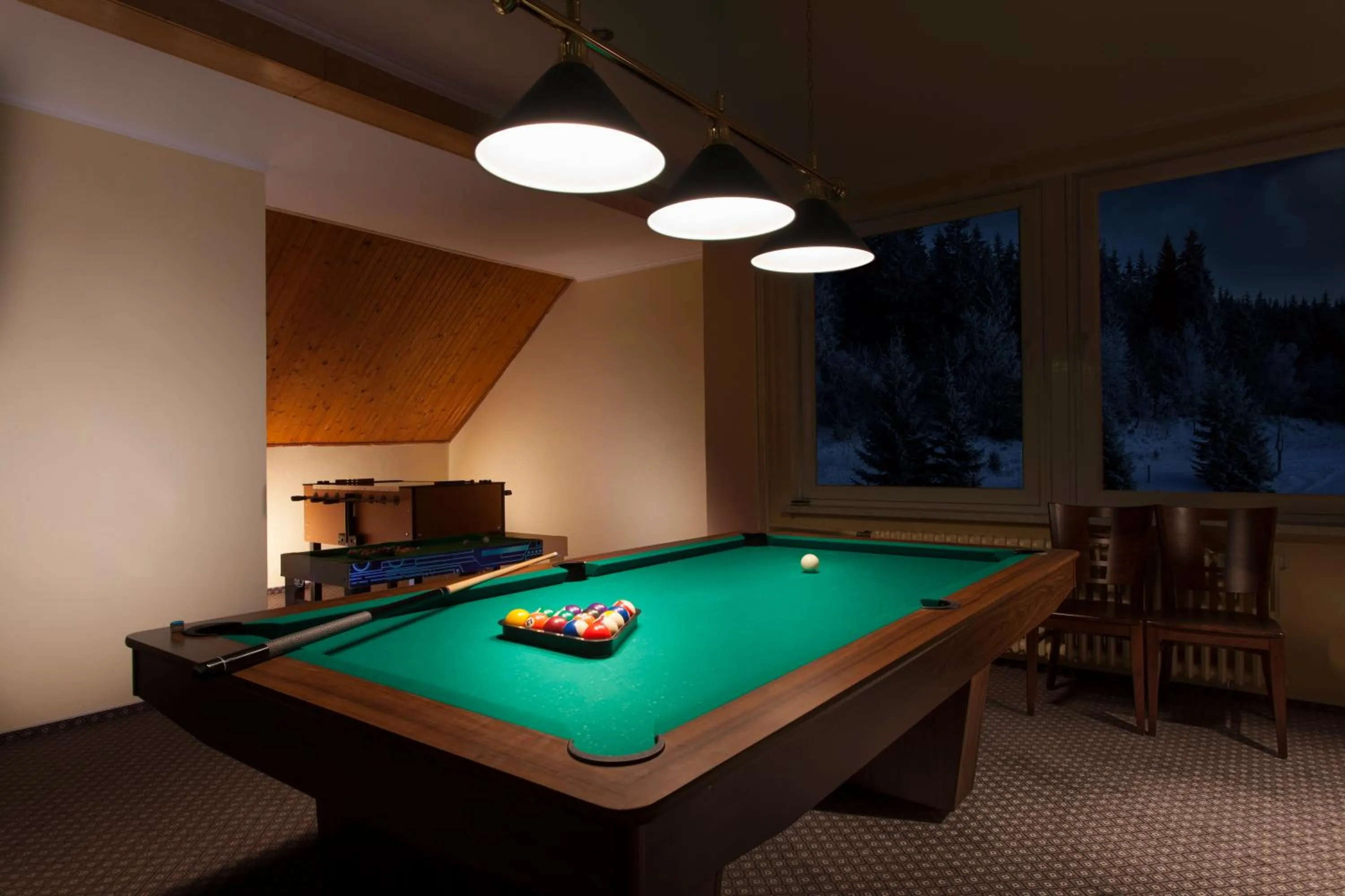 Billiard in Hotel Tetřeví Boudy