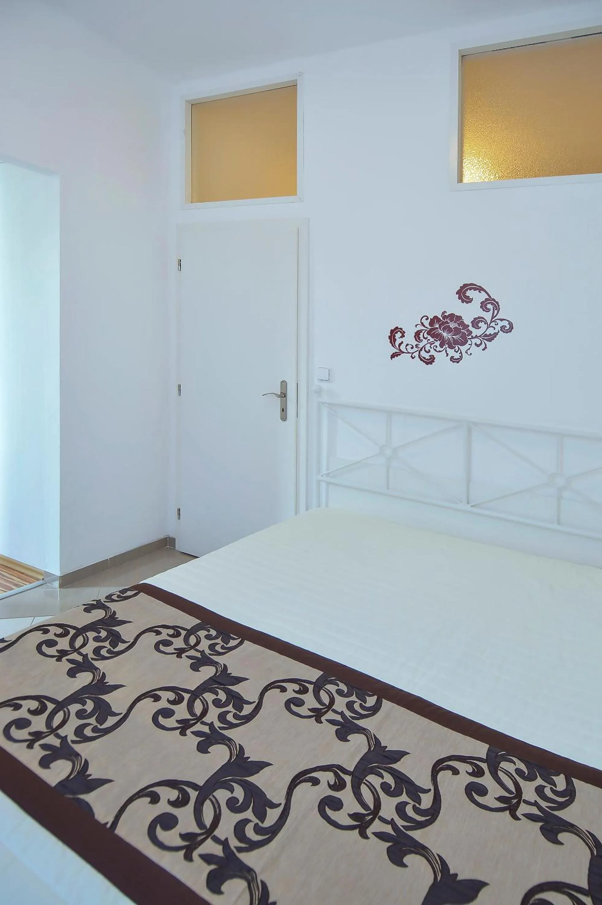 Bed in Modern Apartment Navrátilova II
