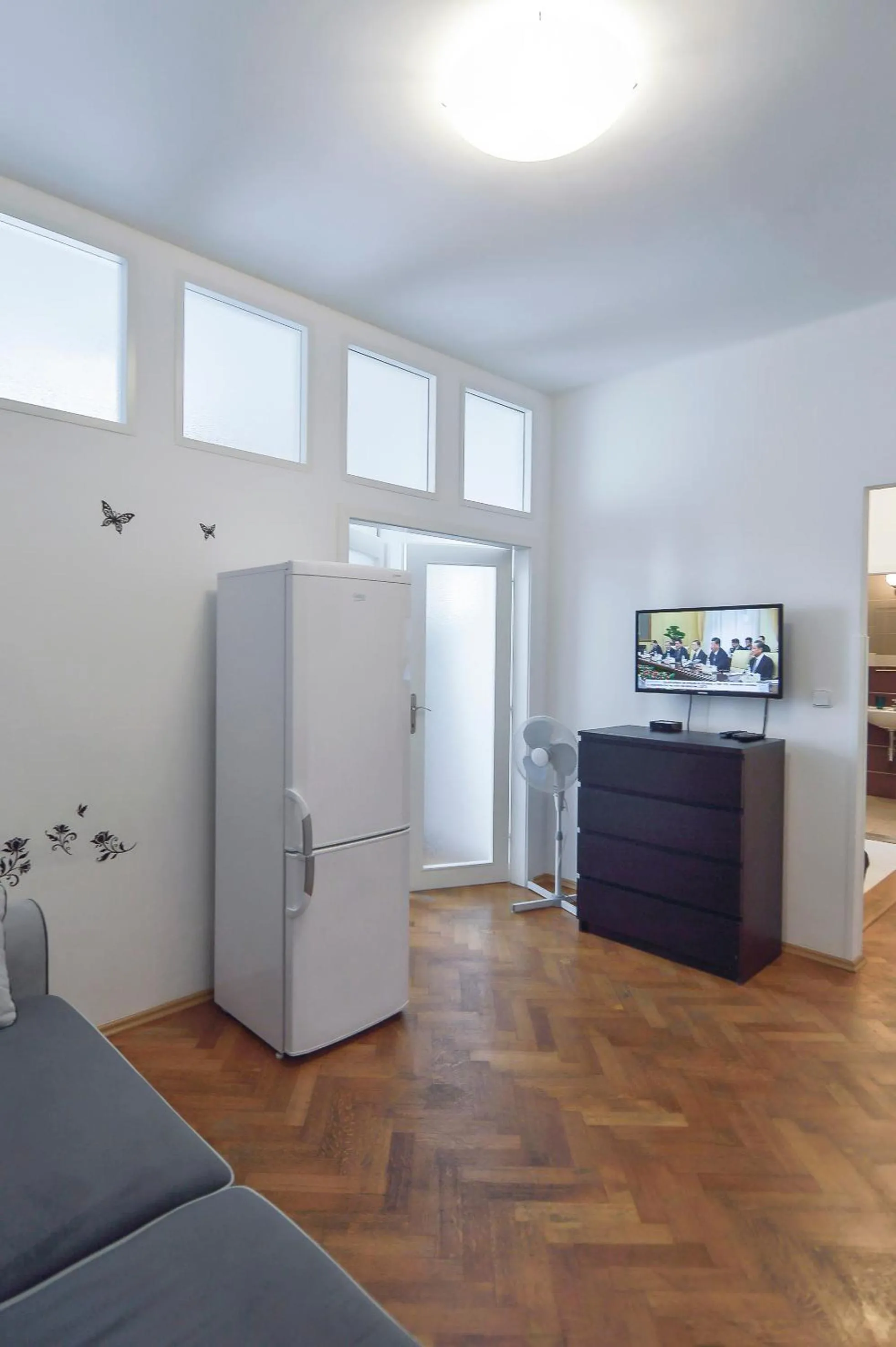 Modern Apartment Navrátilova II