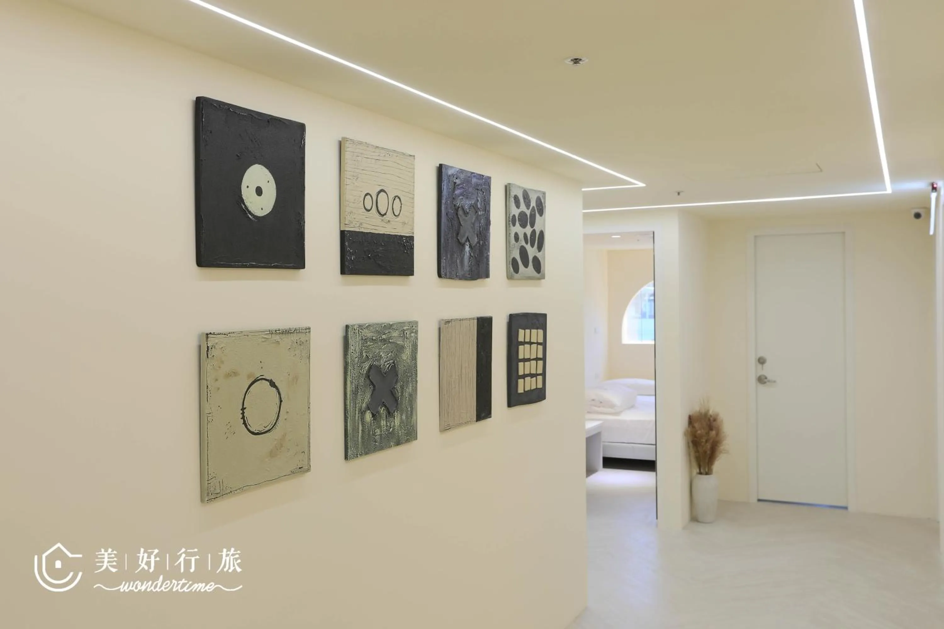 Decorative detail, Bed in Wondertime Taipei Station - Hankou Ladies Hostel