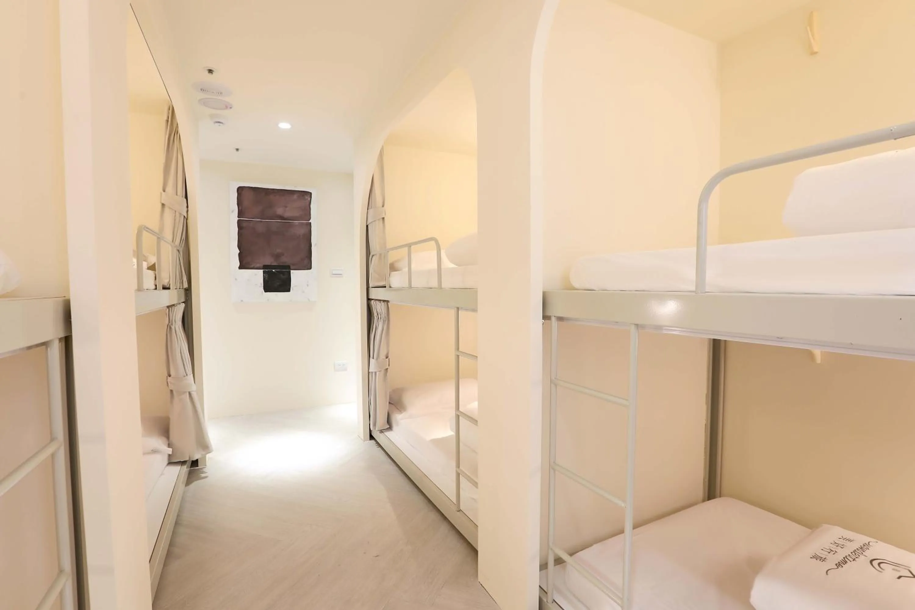 Bed in Wondertime Taipei Station - Hankou Ladies Hostel