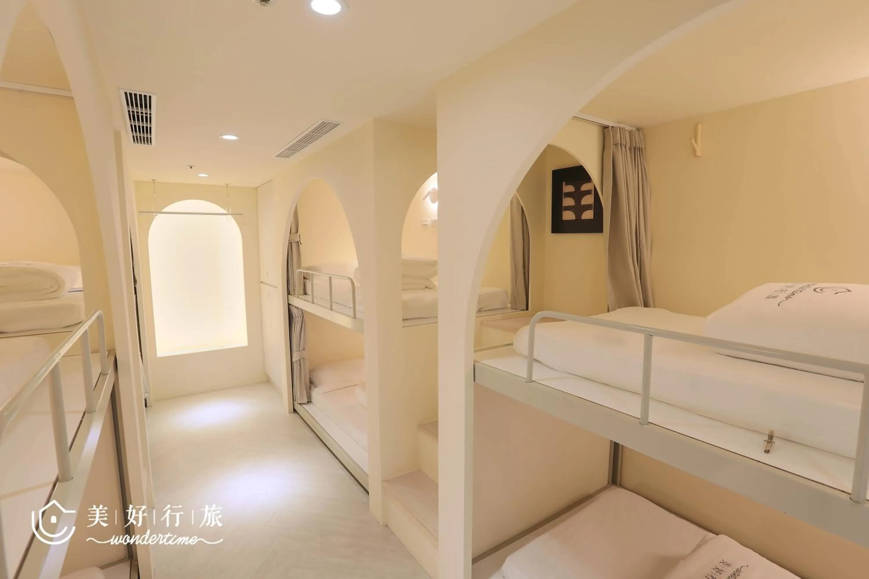 Bed in Wondertime Taipei Station - Hankou Ladies Hostel