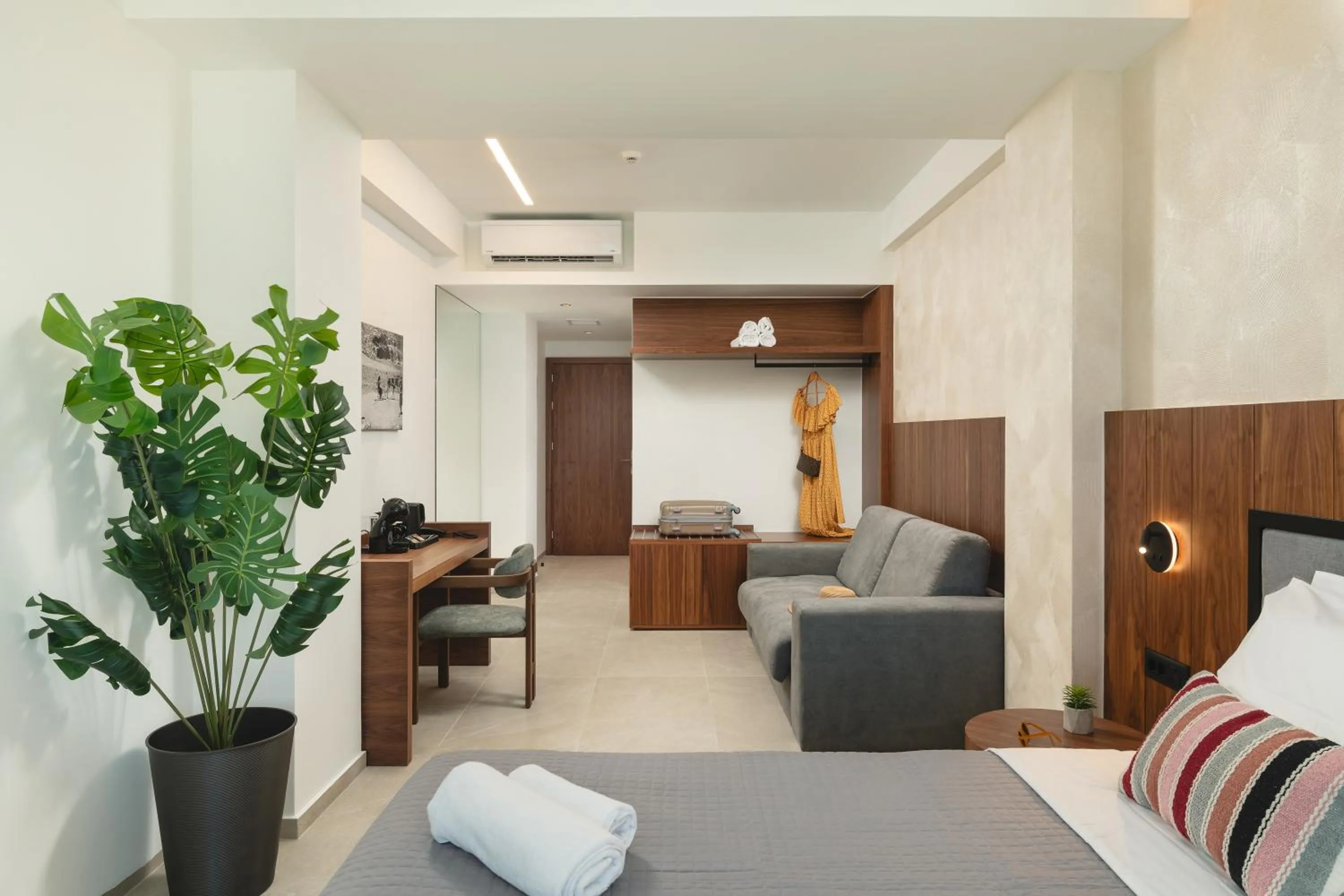 Photo of the whole room in Elia Sea Suites