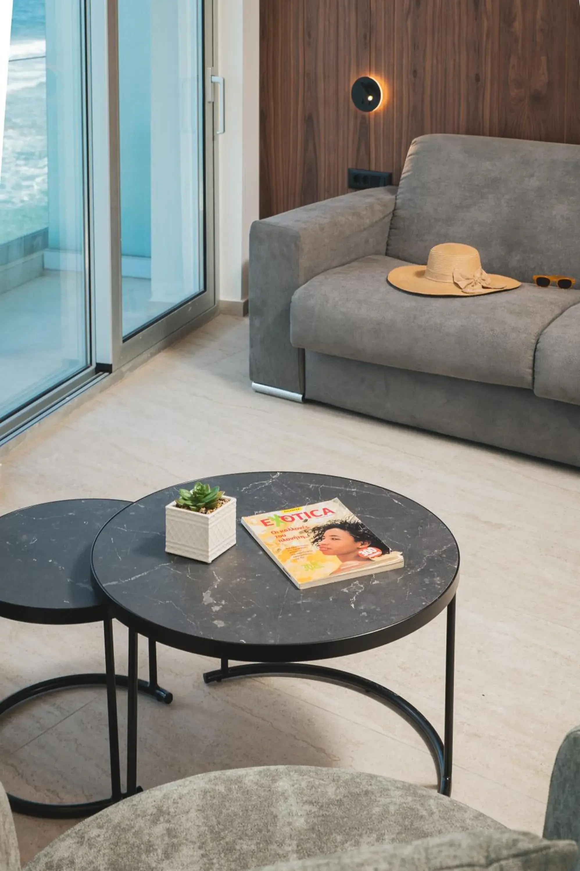 Living room in Elia Sea Suites Living room in Elia Sea Suites