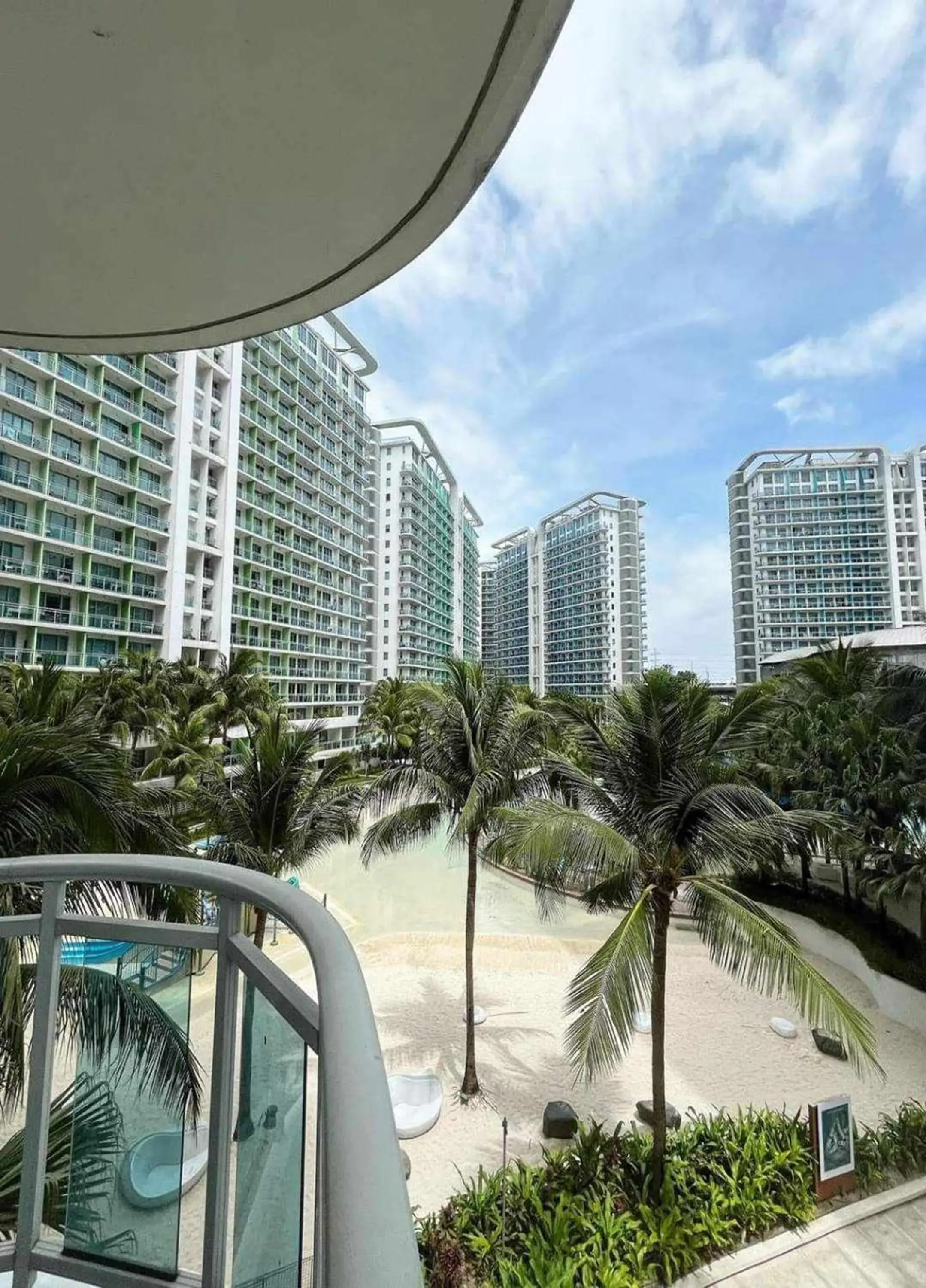 Property building in Budget Suite Paranaque Property building in Budget Suite Paranaque