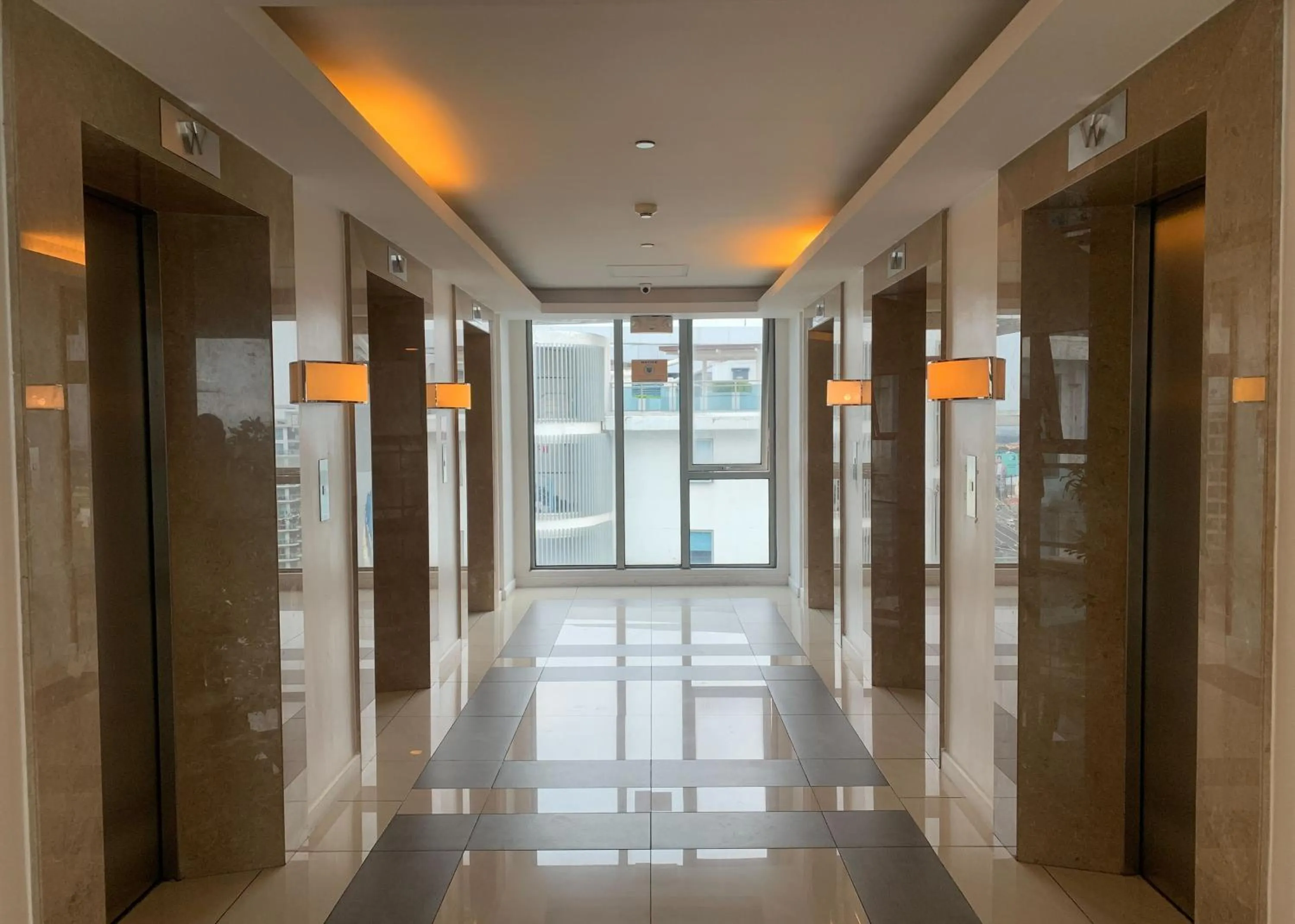elevator in Budget Suite Paranaque