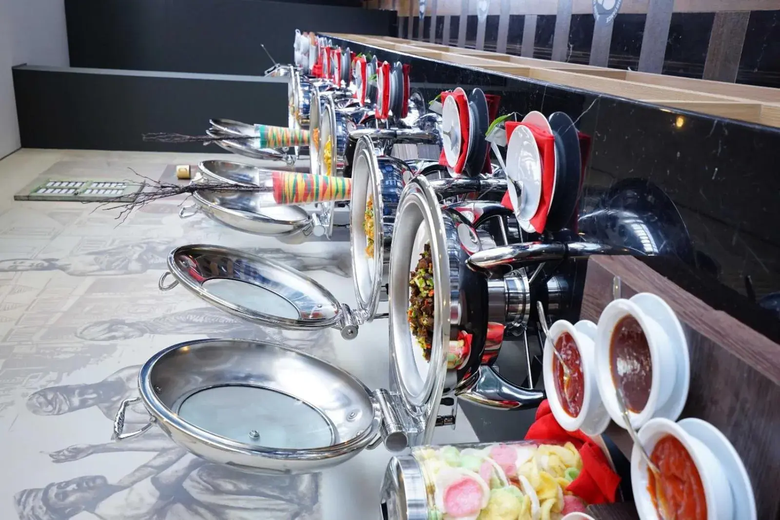 Restaurant/places to eat in Patra Malioboro Hotel Restaurant/places to eat in Patra Malioboro Hotel