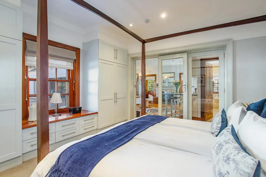Bed in Franschhoek Manor
