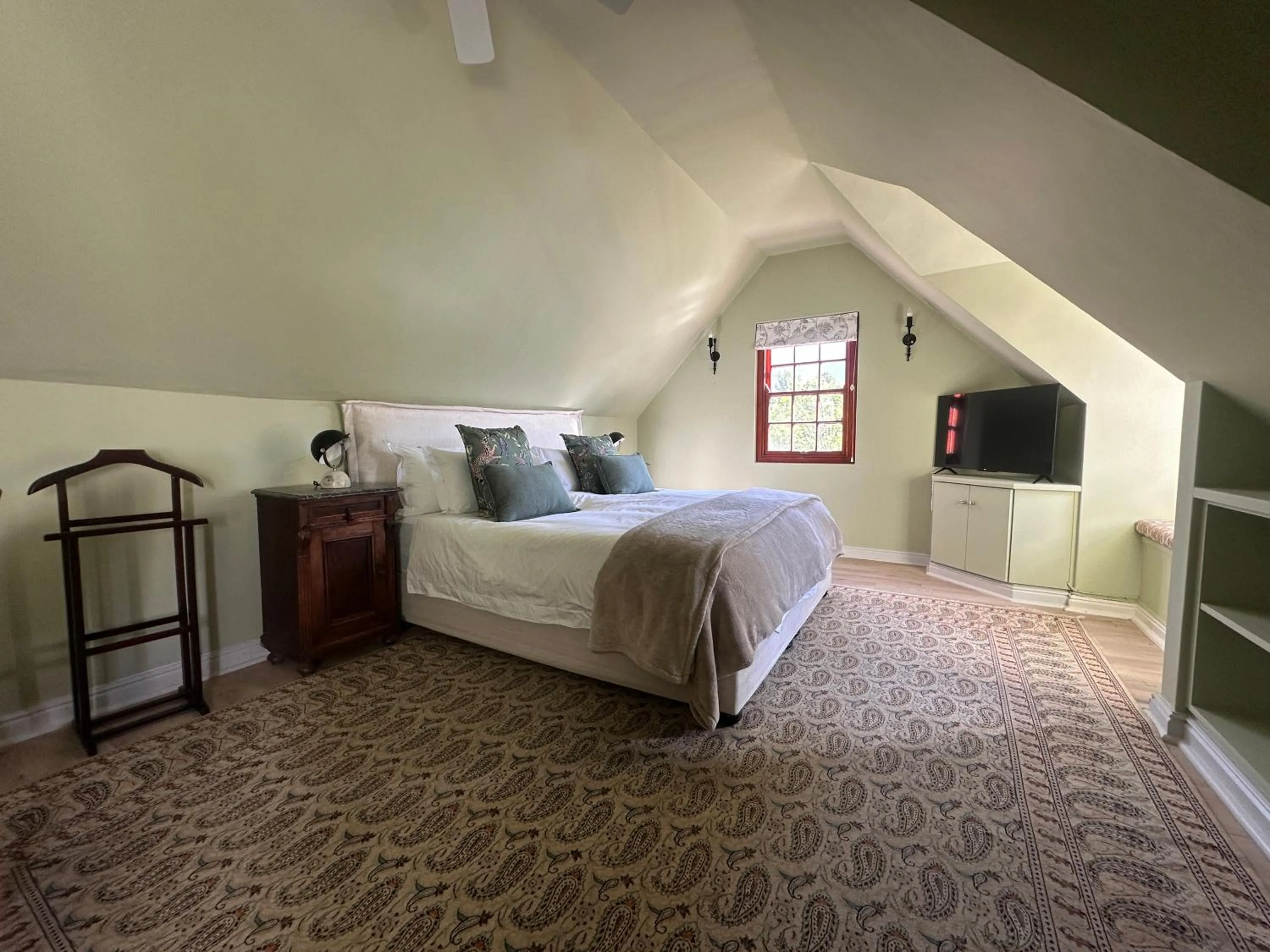 Bedroom, Bed in Franschhoek Manor