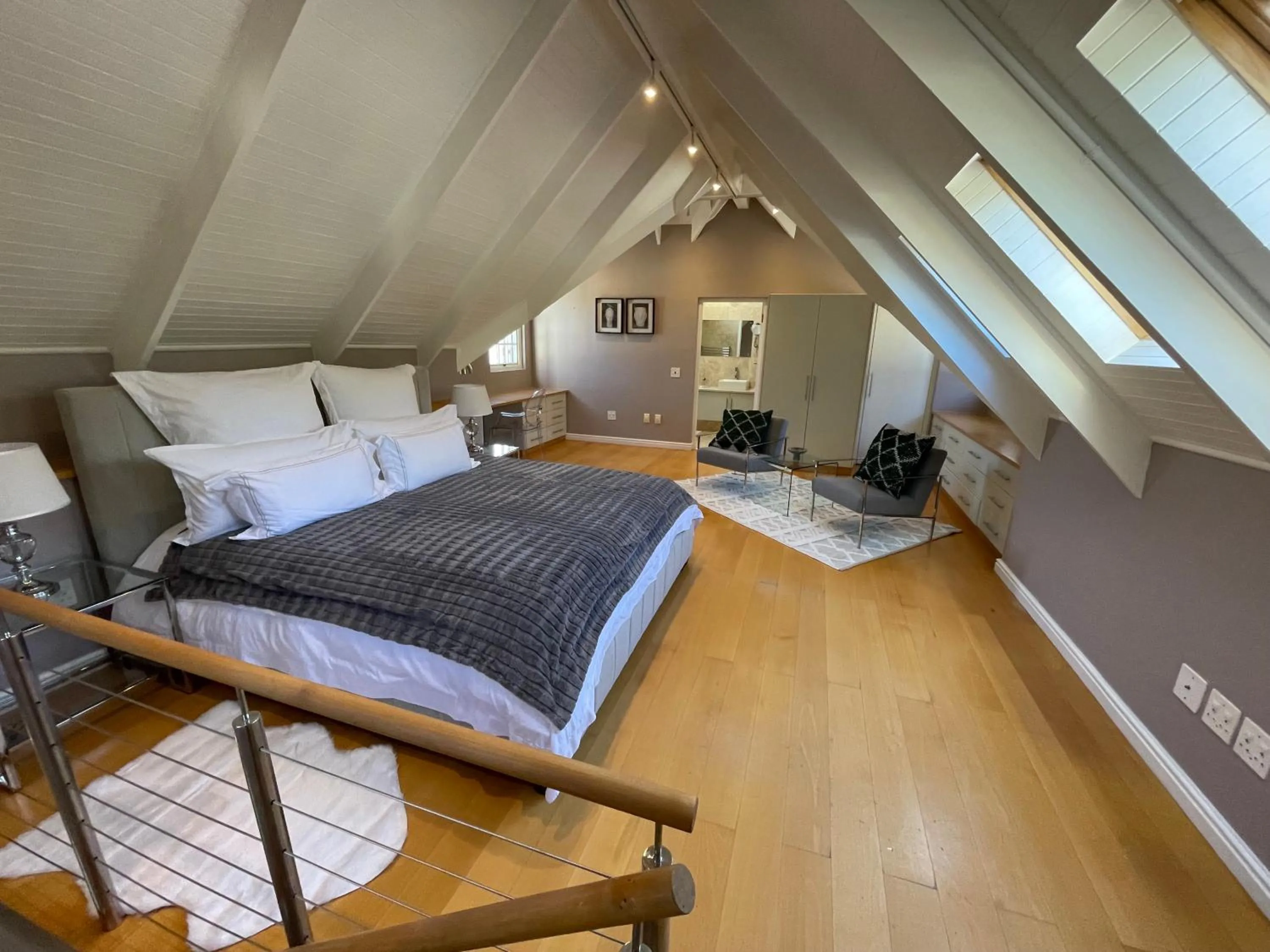 Bed in Franschhoek Manor