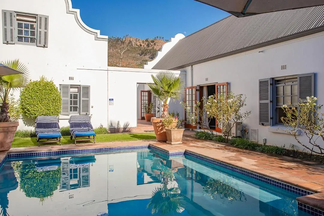 Garden view in Franschhoek Manor