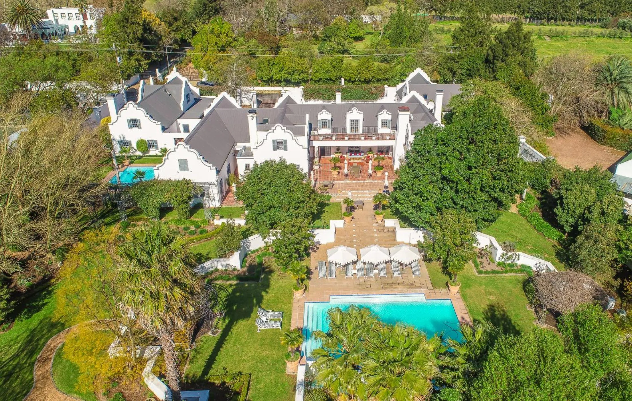 Property building in Franschhoek Manor