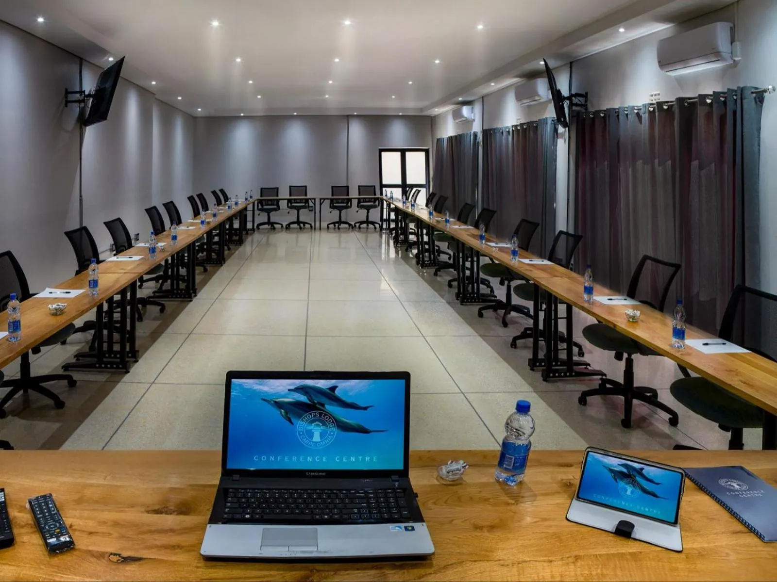 Business facilities in Bishops Lodge