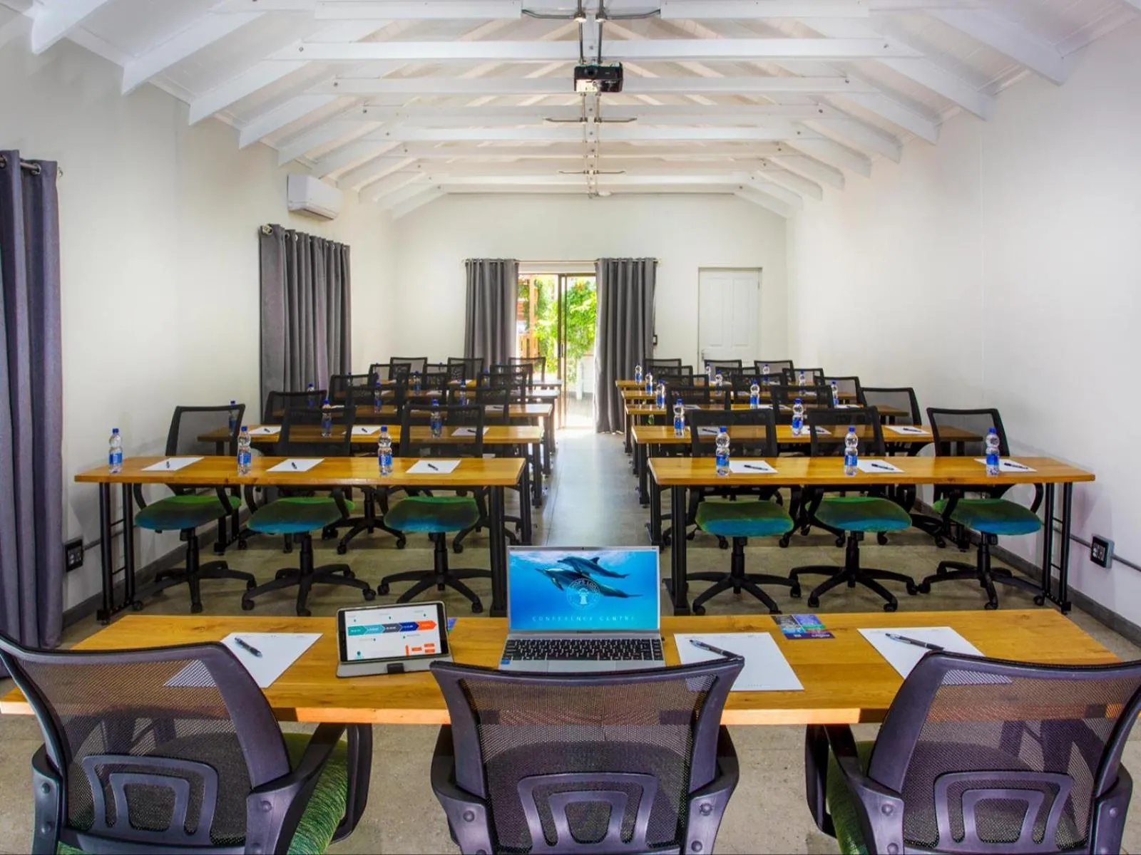 Business facilities in Bishops Lodge