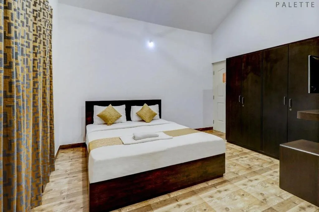 Bedroom, Bed in Heritage Shelters Resort