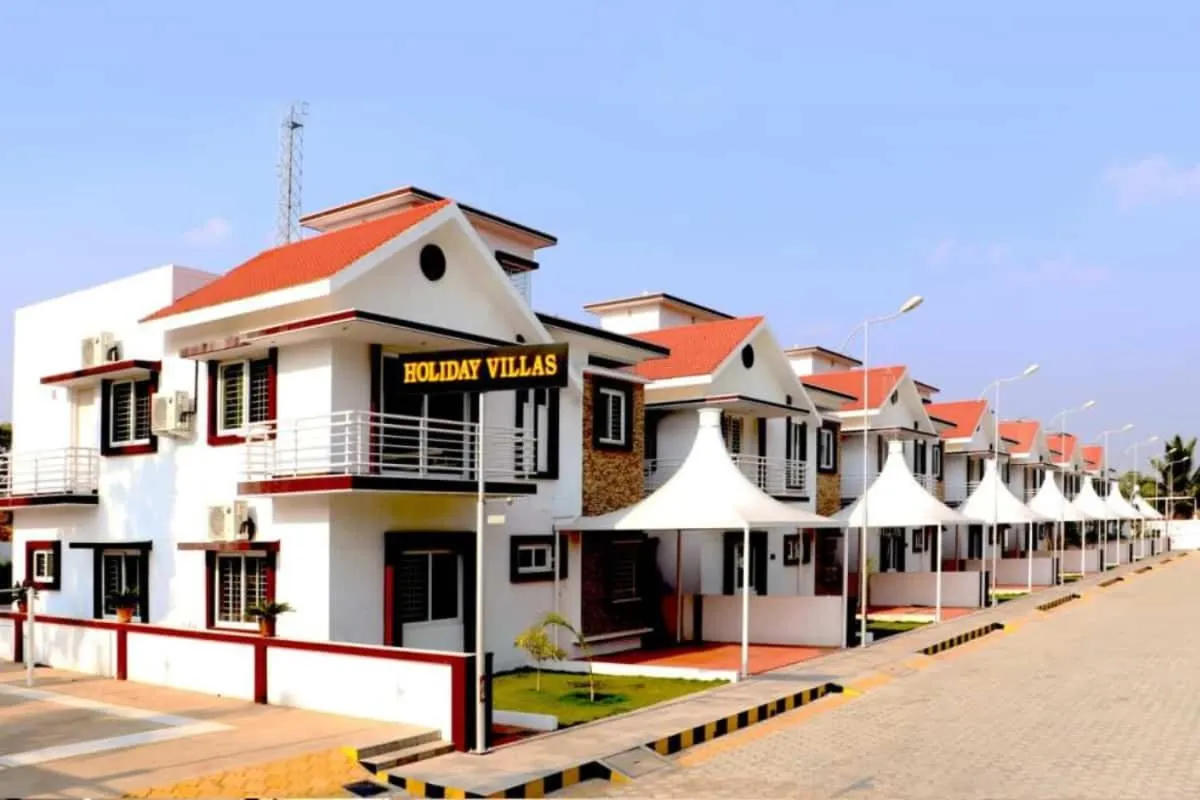Property building in Heritage Shelters Resort