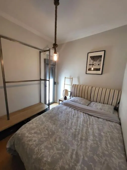 Bed in Painters apartment